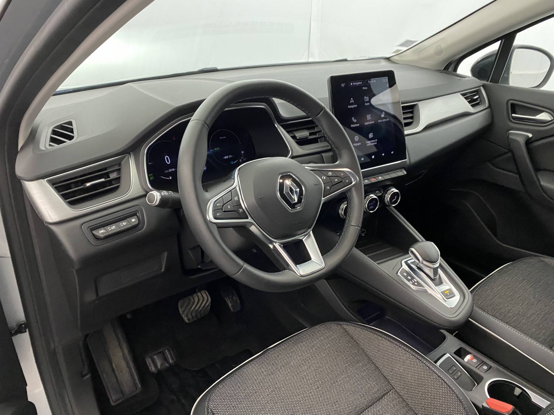 Vente en ligne Renault Captur  E-Tech Plug-in 160 au prix de 16 790 €