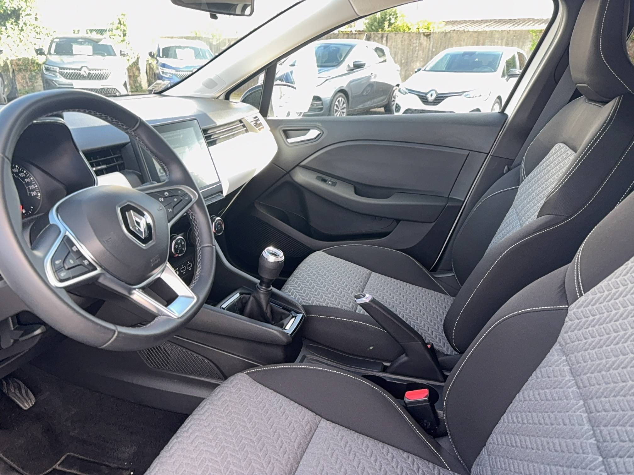 Vente en ligne Renault Clio 5 Clio SCe 65 au prix de 13 190 €