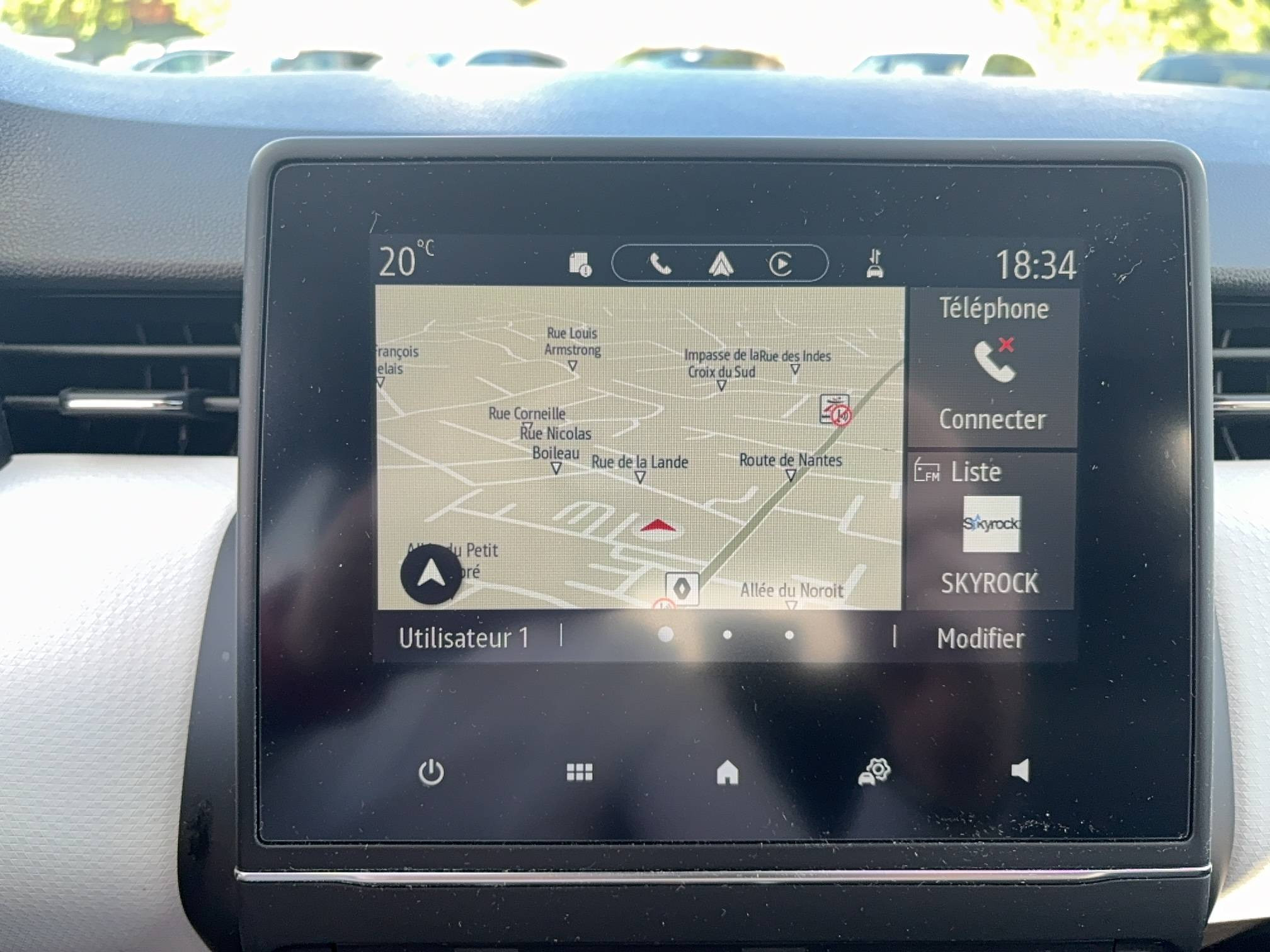 Vente en ligne Renault Clio 5 Clio SCe 65 au prix de 13 190 €