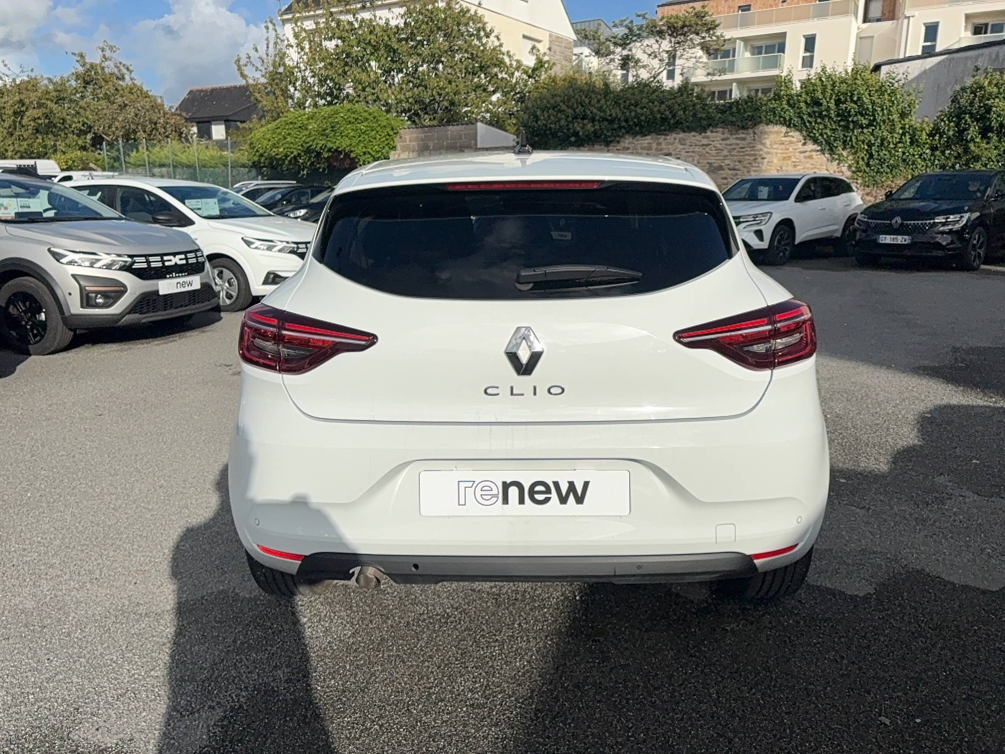 Vente en ligne Renault Clio 5 Clio SCe 65 au prix de 13 190 €