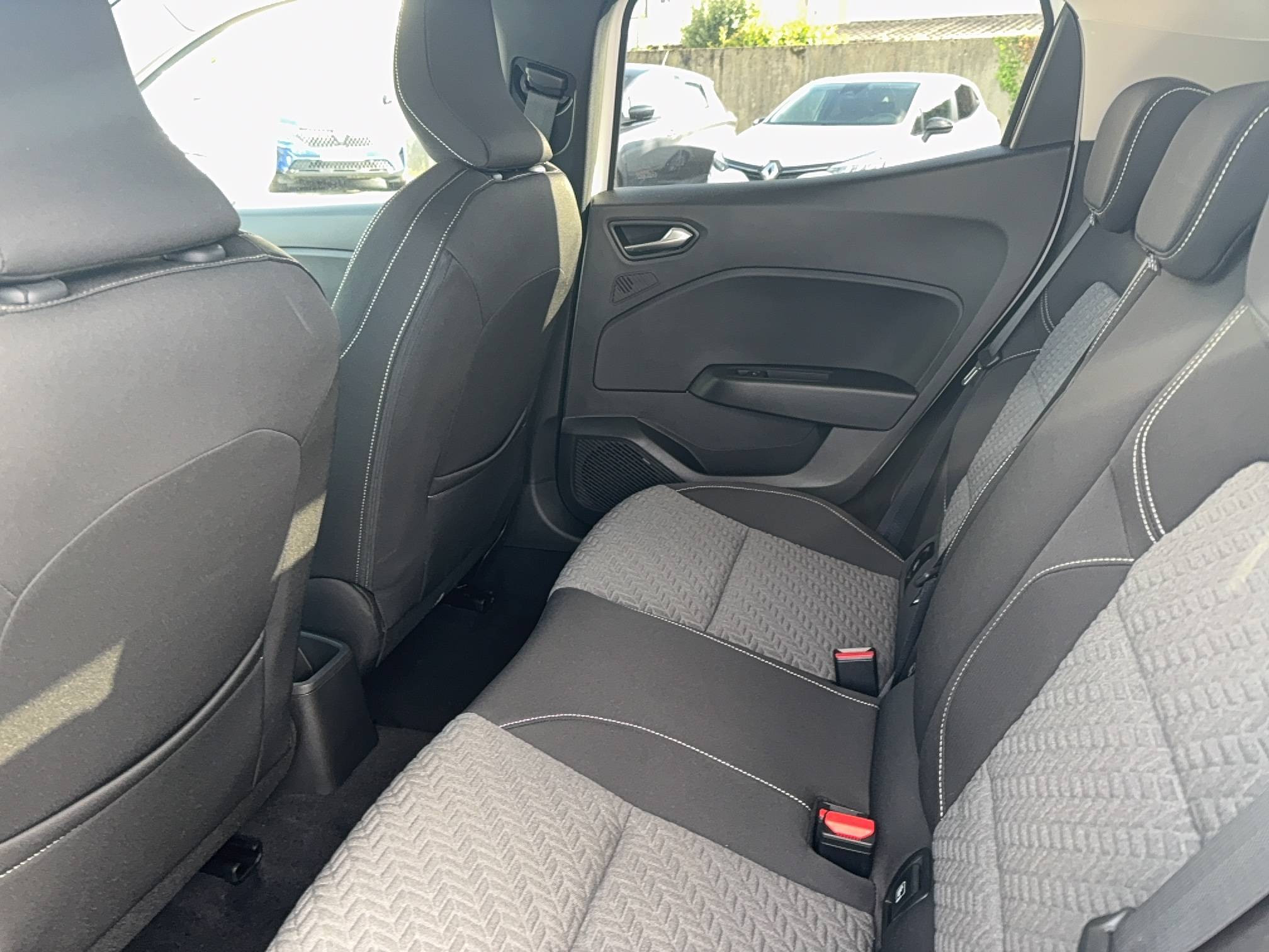 Vente en ligne Renault Clio 5 Clio SCe 65 au prix de 13 190 €