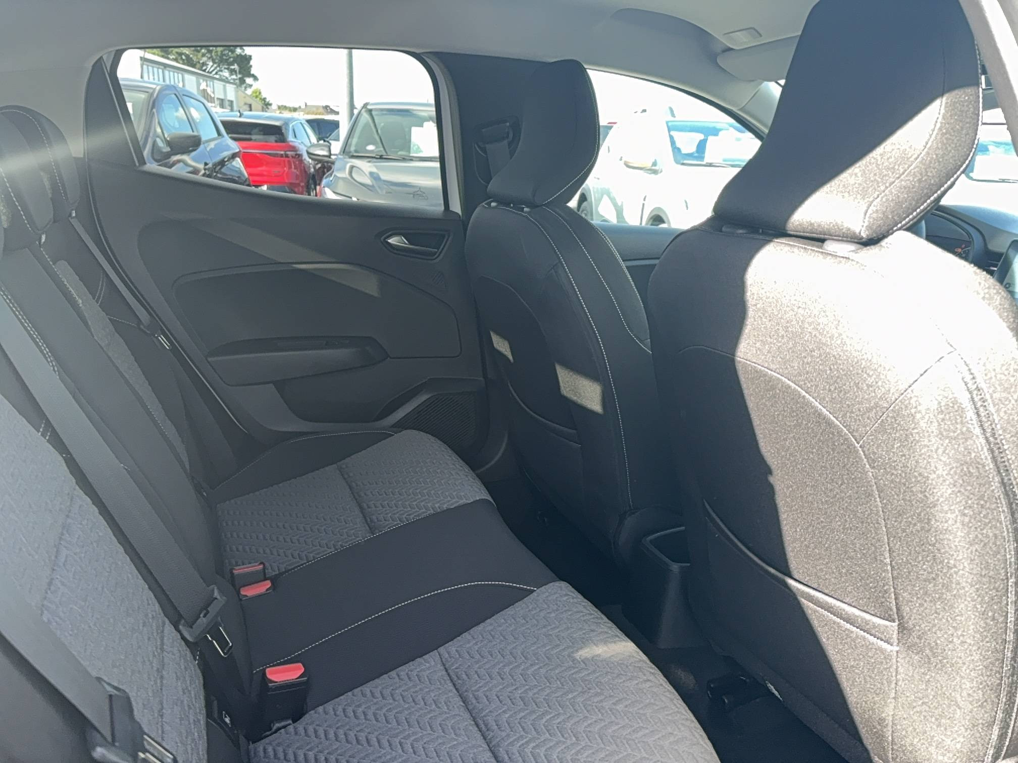 Vente en ligne Renault Clio 5 Clio SCe 65 au prix de 13 190 €