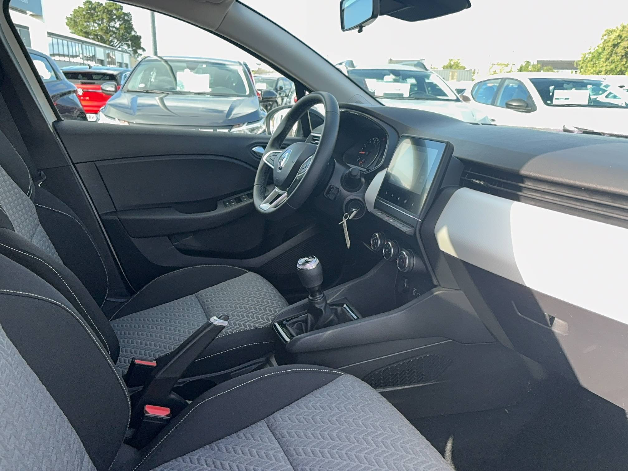 Vente en ligne Renault Clio 5 Clio SCe 65 au prix de 13 190 €