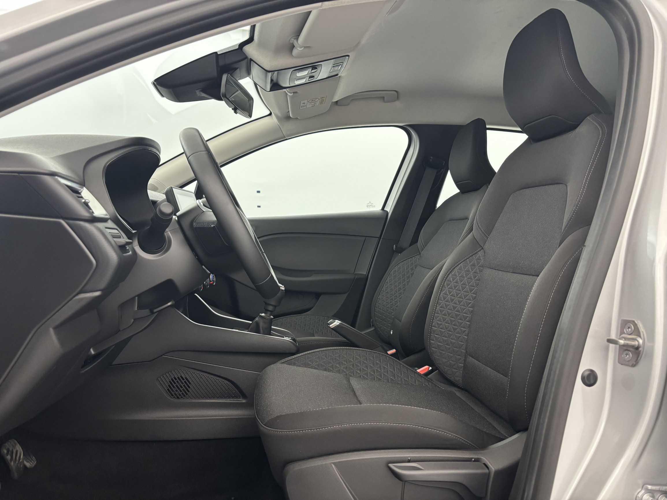 Vente en ligne Renault Clio 5 Clio TCe 90 au prix de 14 770 €