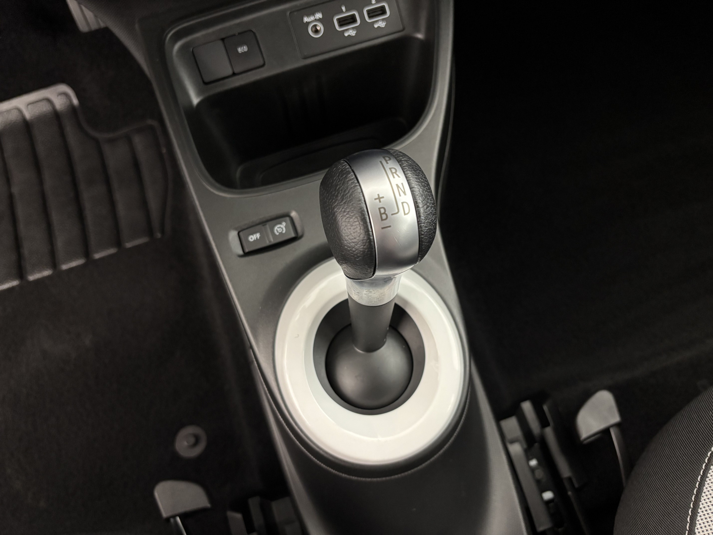 Vente en ligne Renault Twingo Electrique Twingo III E-Tech au prix de 10 290 €