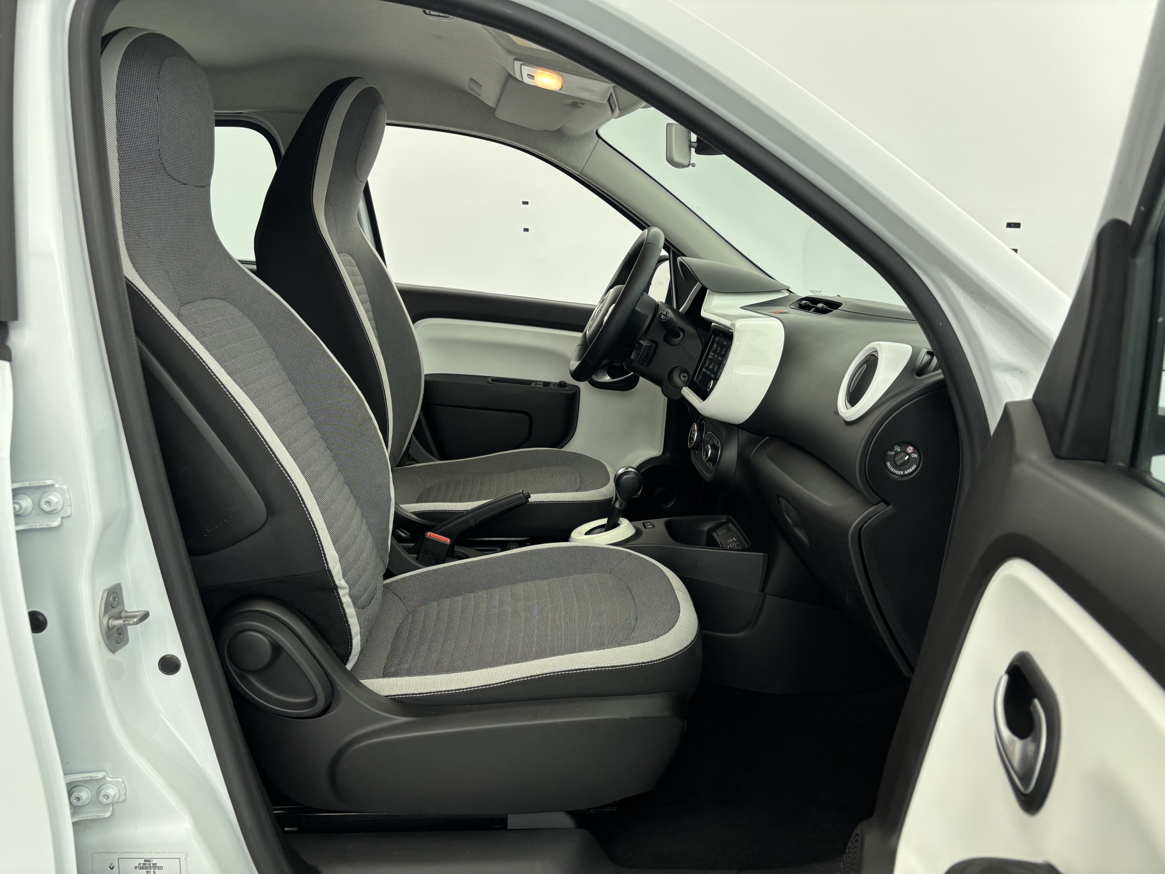 Vente en ligne Renault Twingo Electrique Twingo III Achat Intégral au prix de 9 690 €