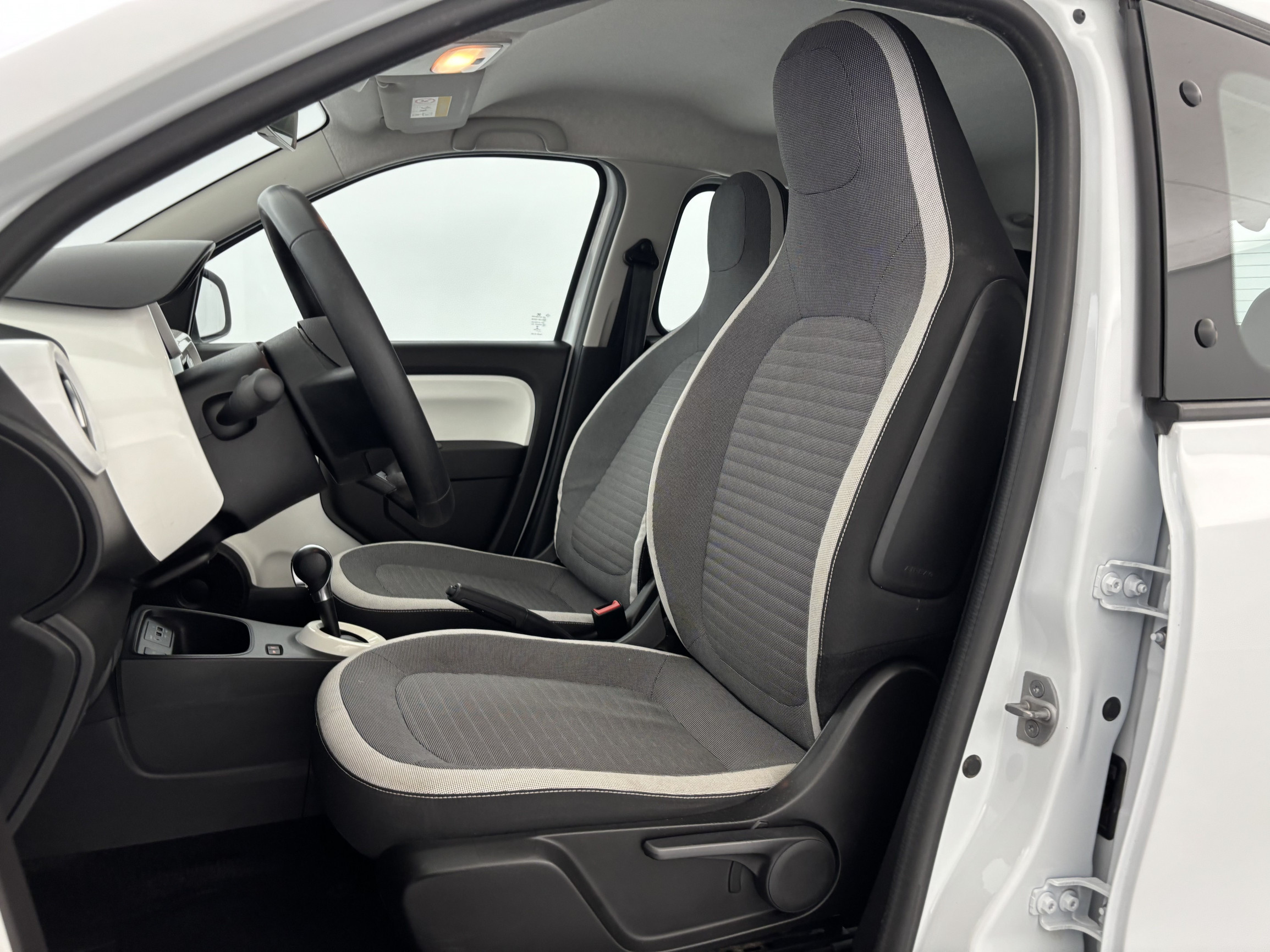 Vente en ligne Renault Twingo Electrique Twingo III Achat Intégral au prix de 9 690 €