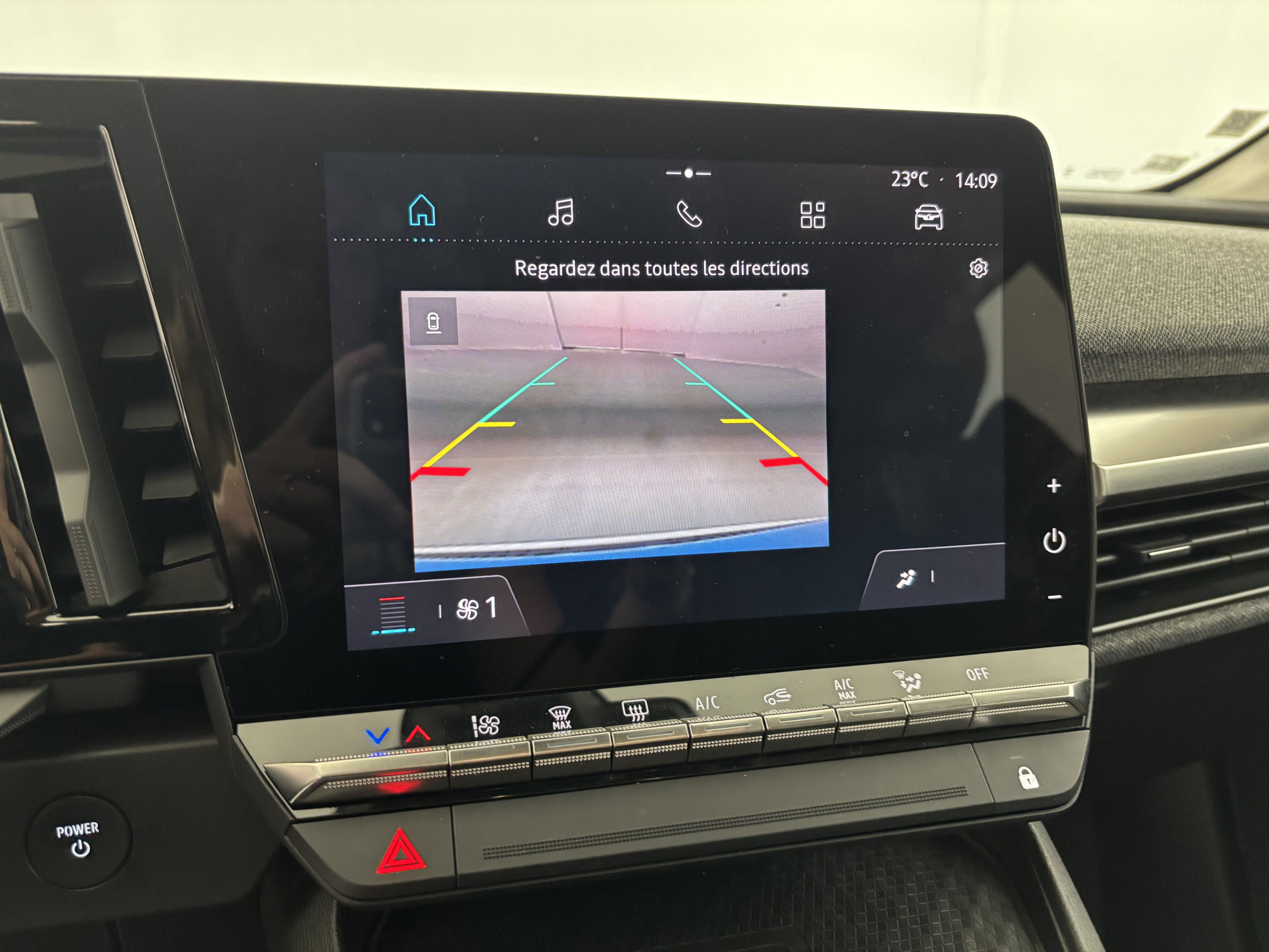 Vente en ligne Renault Megane E-Tech  EV40 130ch standard charge au prix de 17 790 €