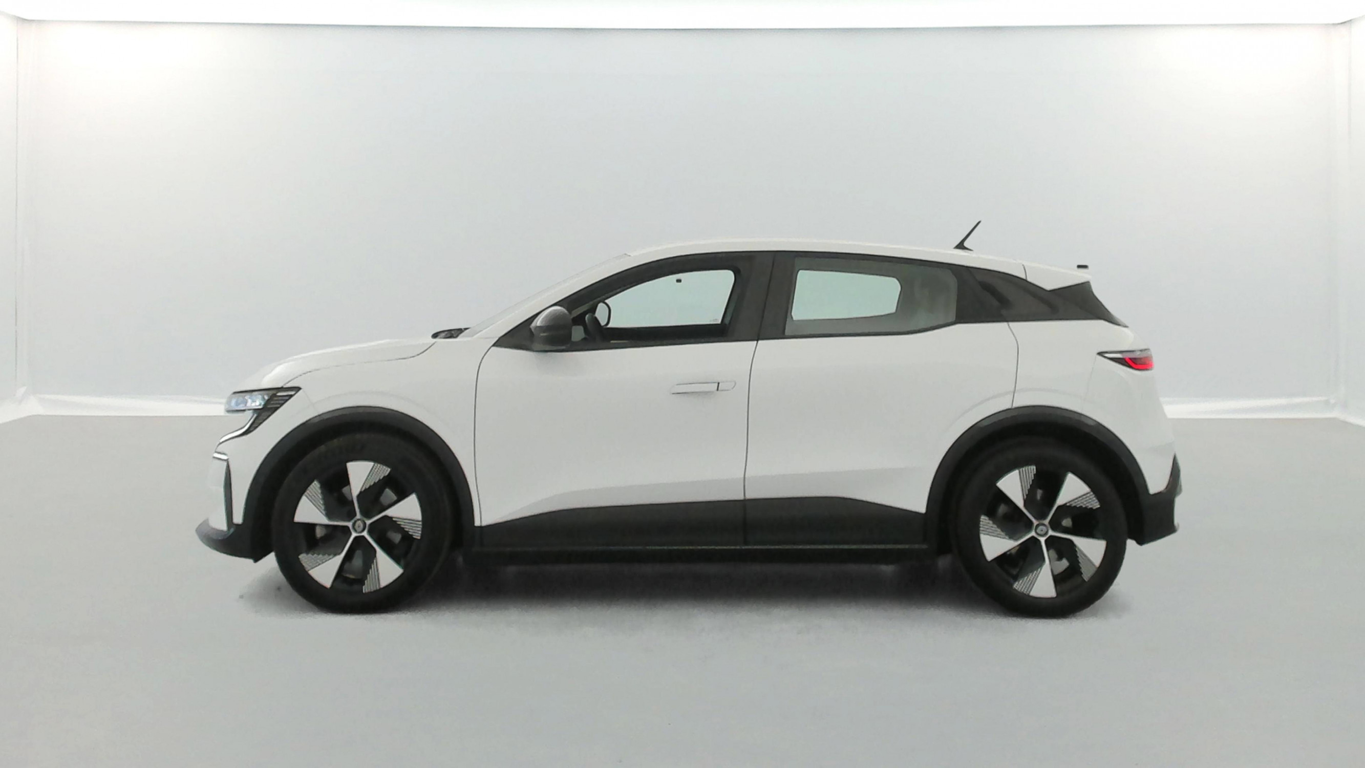 Vente en ligne Renault Megane E-Tech  EV40 130ch standard charge au prix de 17 790 €