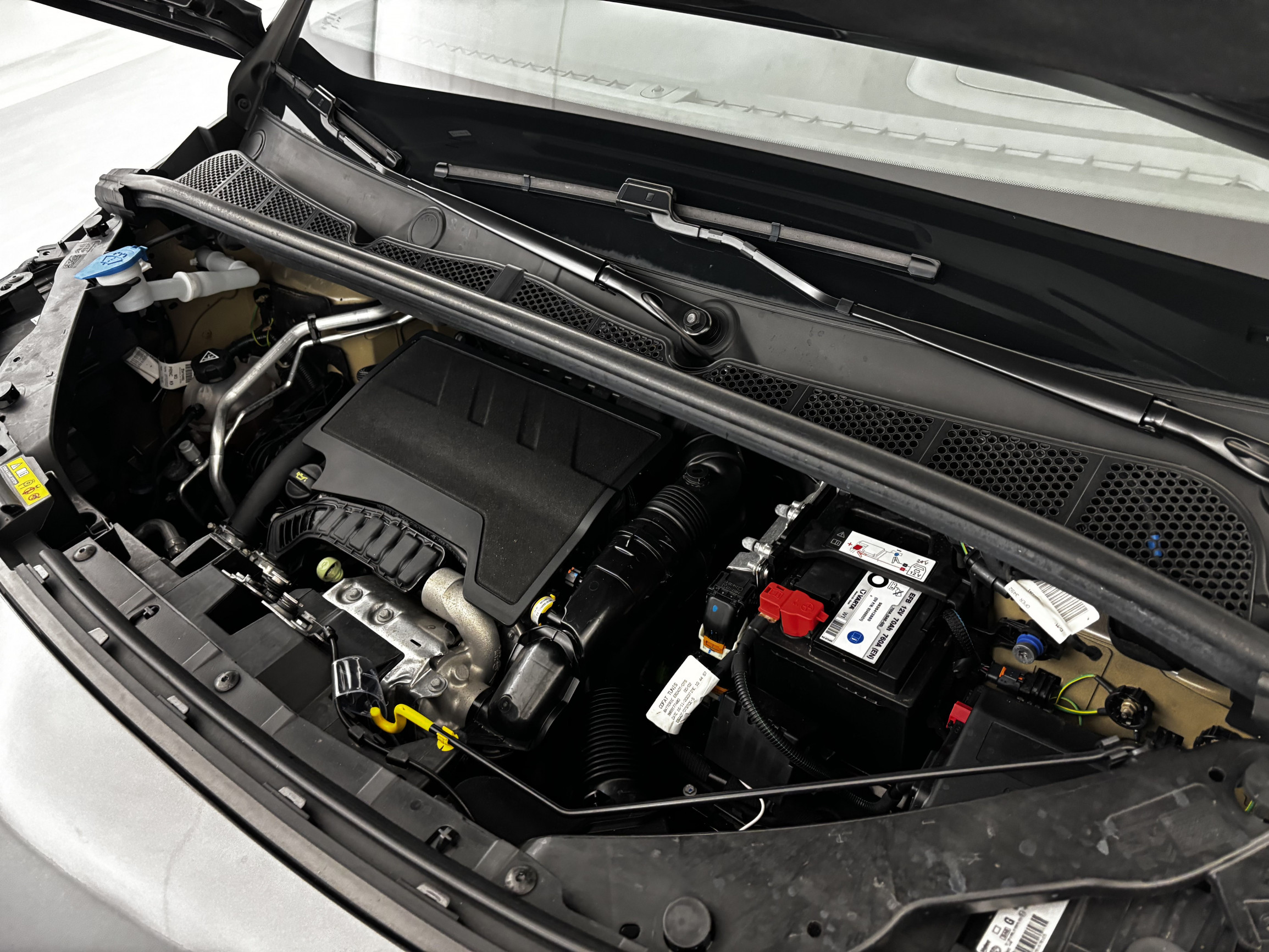 Vente en ligne Toyota Proace City Verso Proace City Verso Medium 1.2L 110 VVT-i BVM6 au prix de 22 390 €