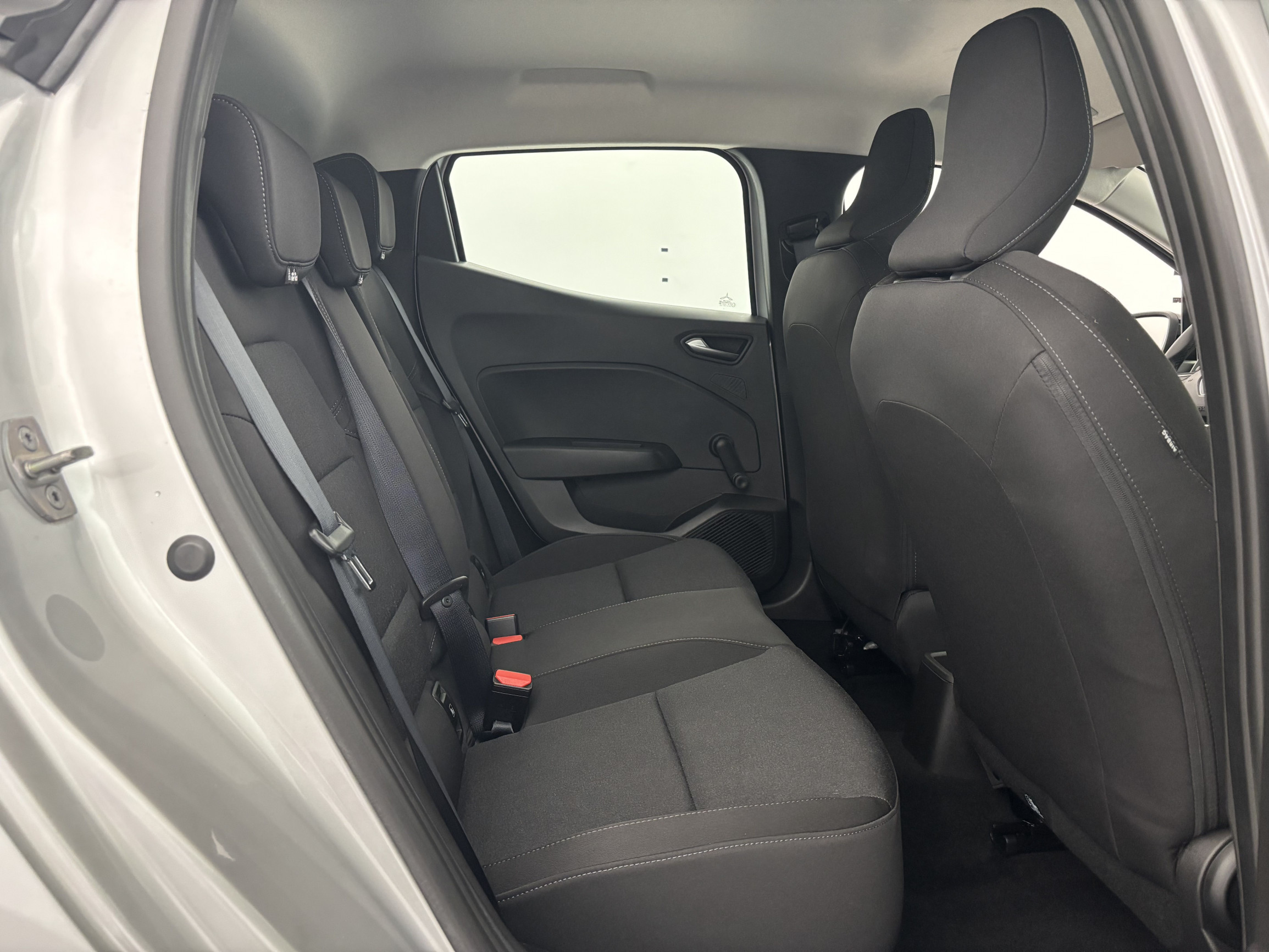 Vente en ligne Renault Clio 5 Clio TCe 90 au prix de 14 770 €