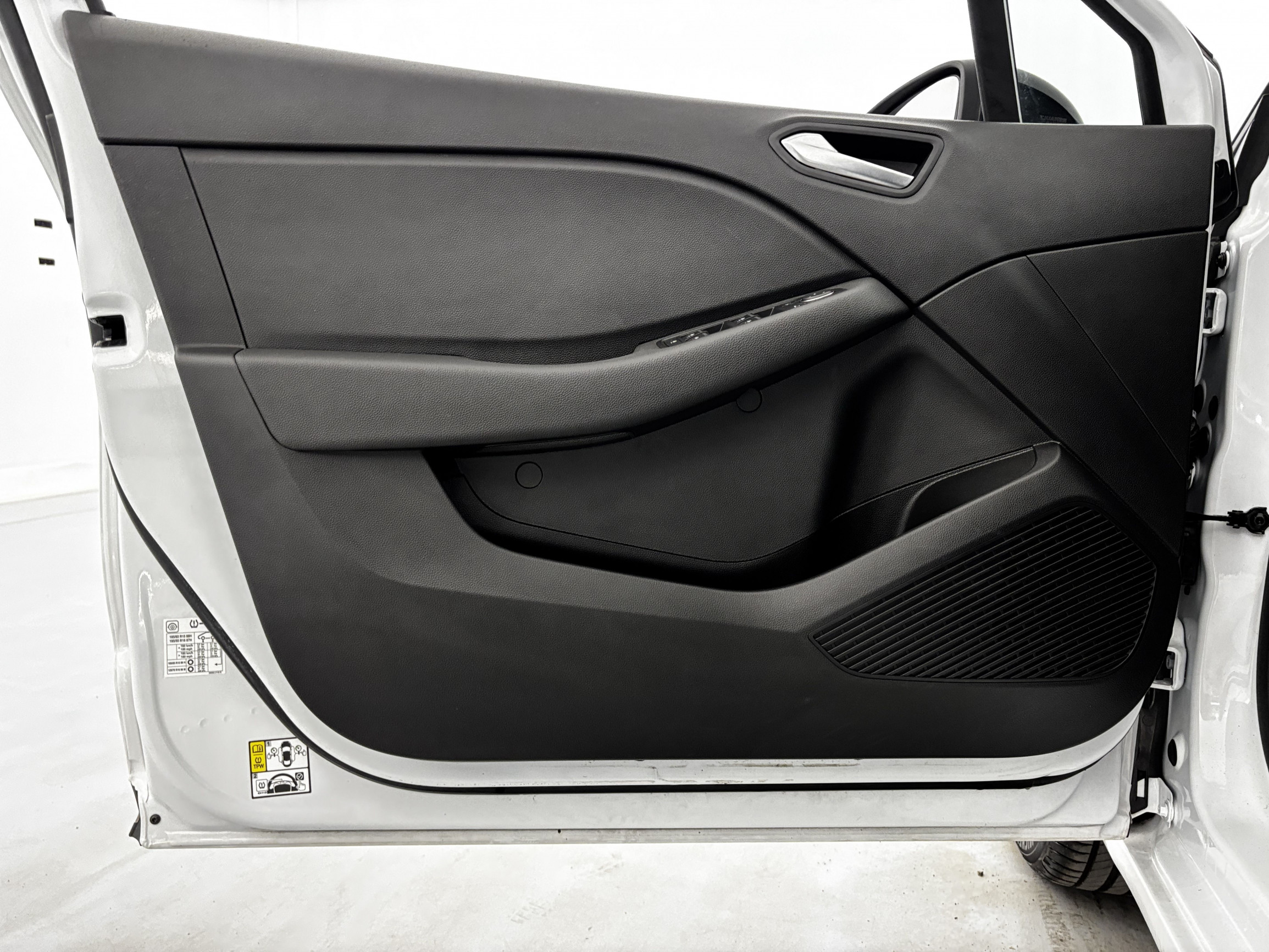 Vente en ligne Renault Clio 5 Clio SCe 65 au prix de 13 390 €