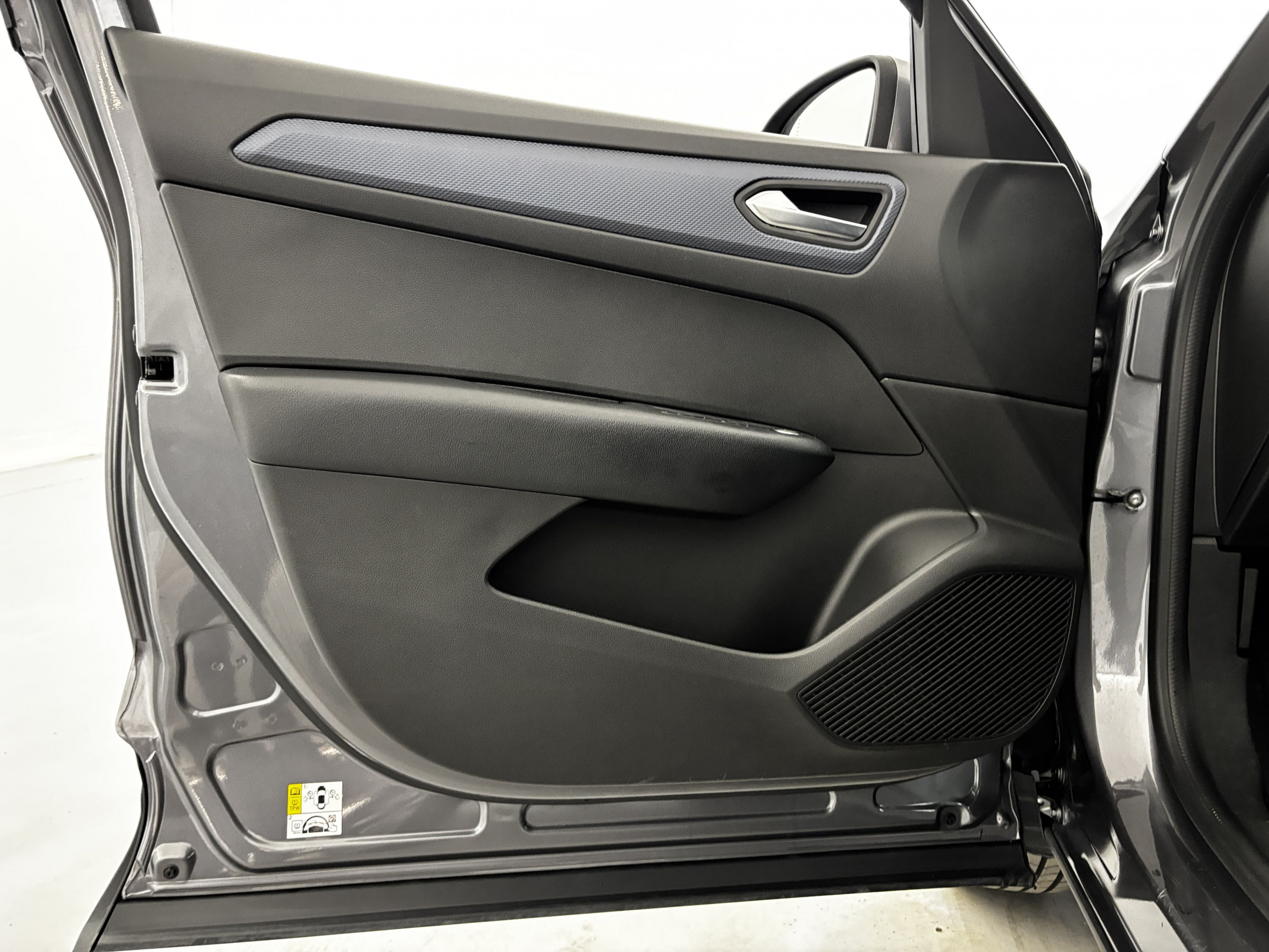 Vente en ligne Renault Arkana  mild hybrid 140 EDC FAP - 22 au prix de 18 690 €