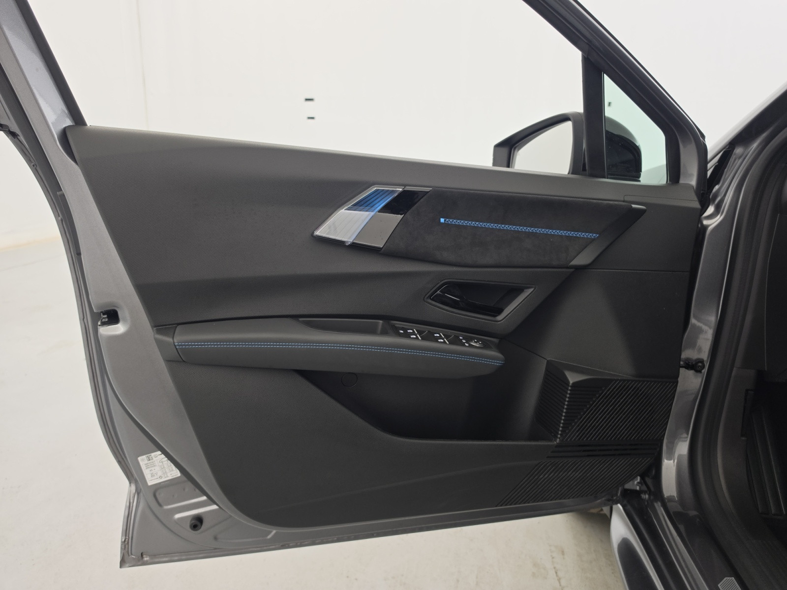 Vente en ligne Renault Clio 6 Clio E-Tech full hybrid 160 ch au prix de 27 990 €
