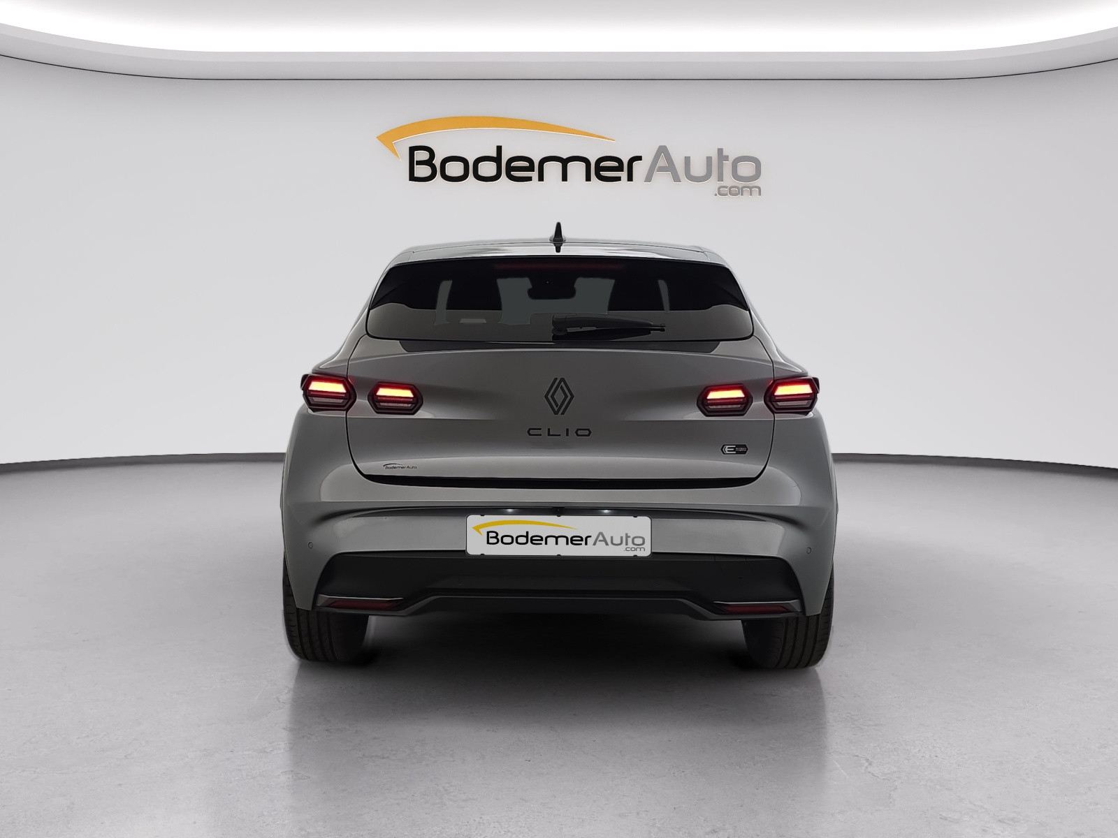 Vente en ligne Renault Clio 6 Clio E-Tech full hybrid 160 ch au prix de 27 990 €