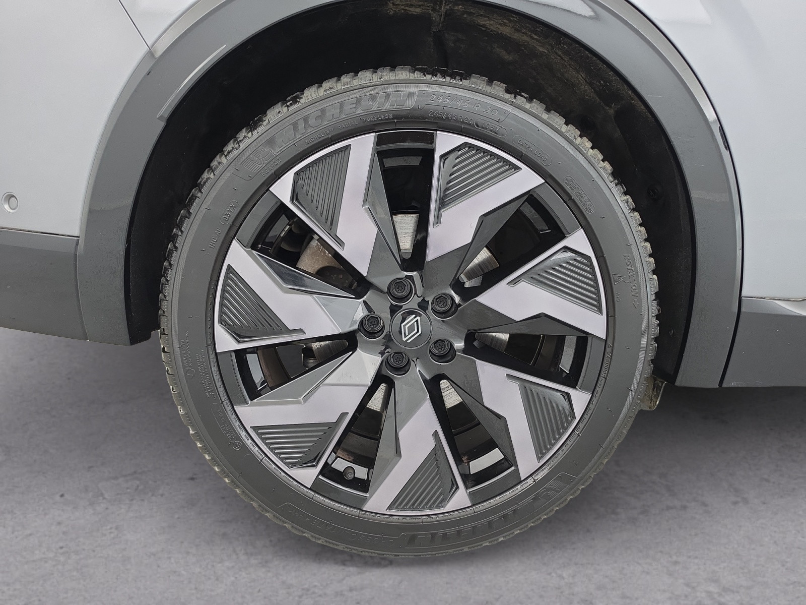 Vente en ligne Renault Rafale  E-Tech full hybrid 200 ch au prix de 40 290 €