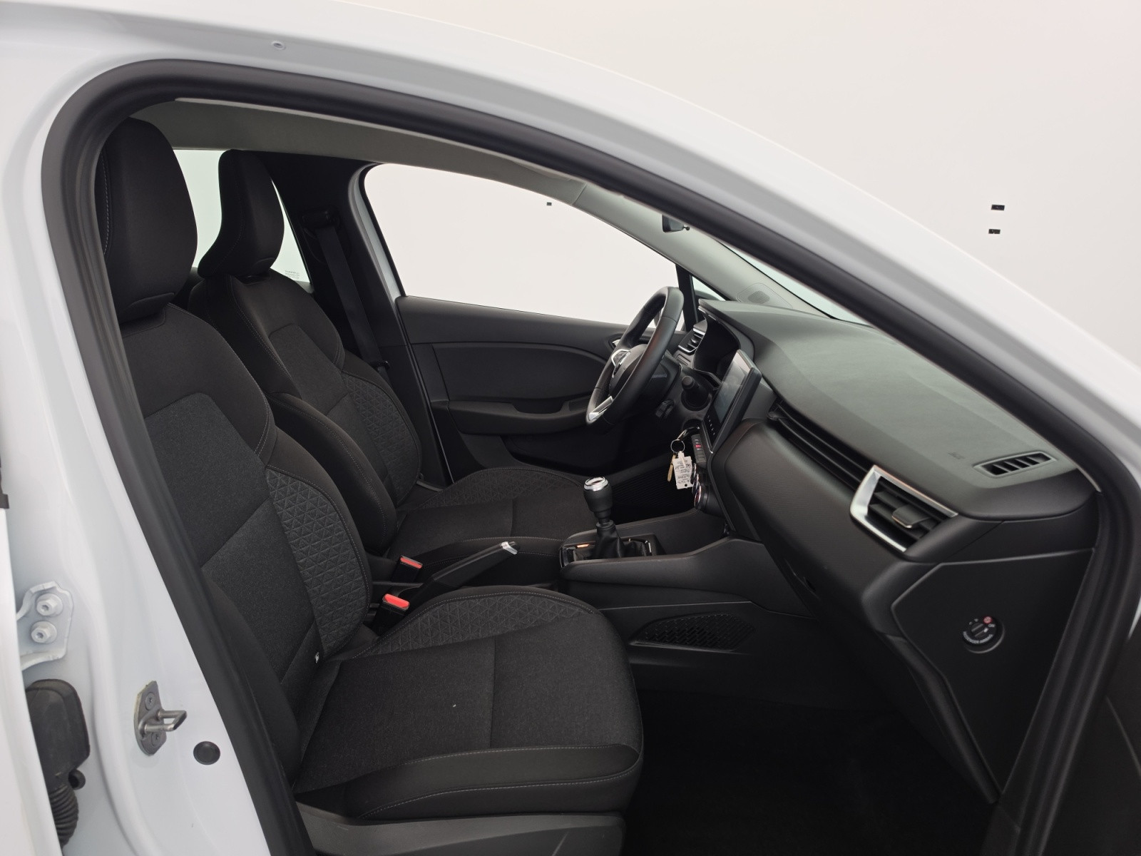 Vente en ligne Renault Clio 5 Clio TCe 90 au prix de 13 490 €