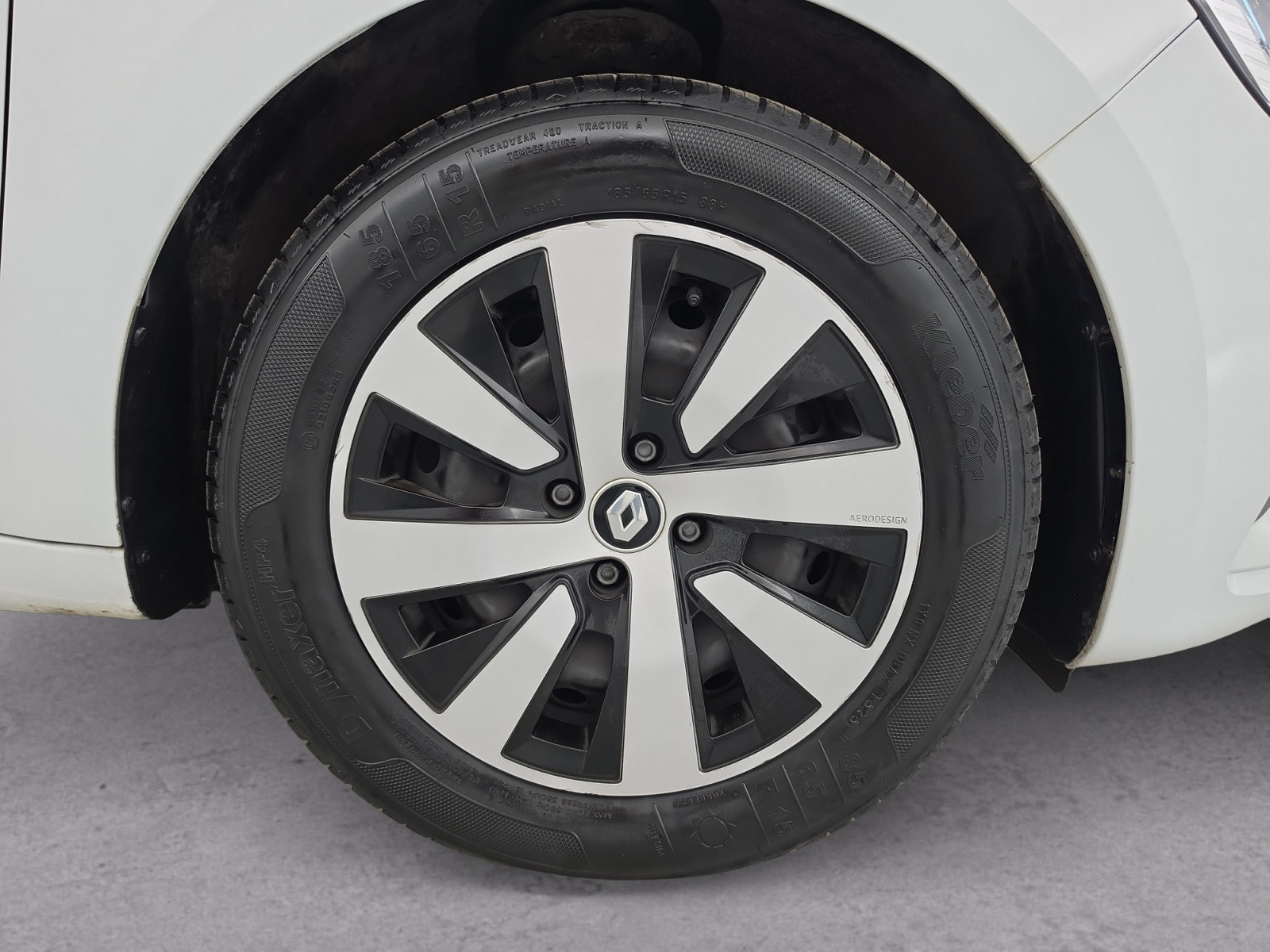 Vente en ligne Renault Clio 5 Clio TCe 90 au prix de 13 490 €