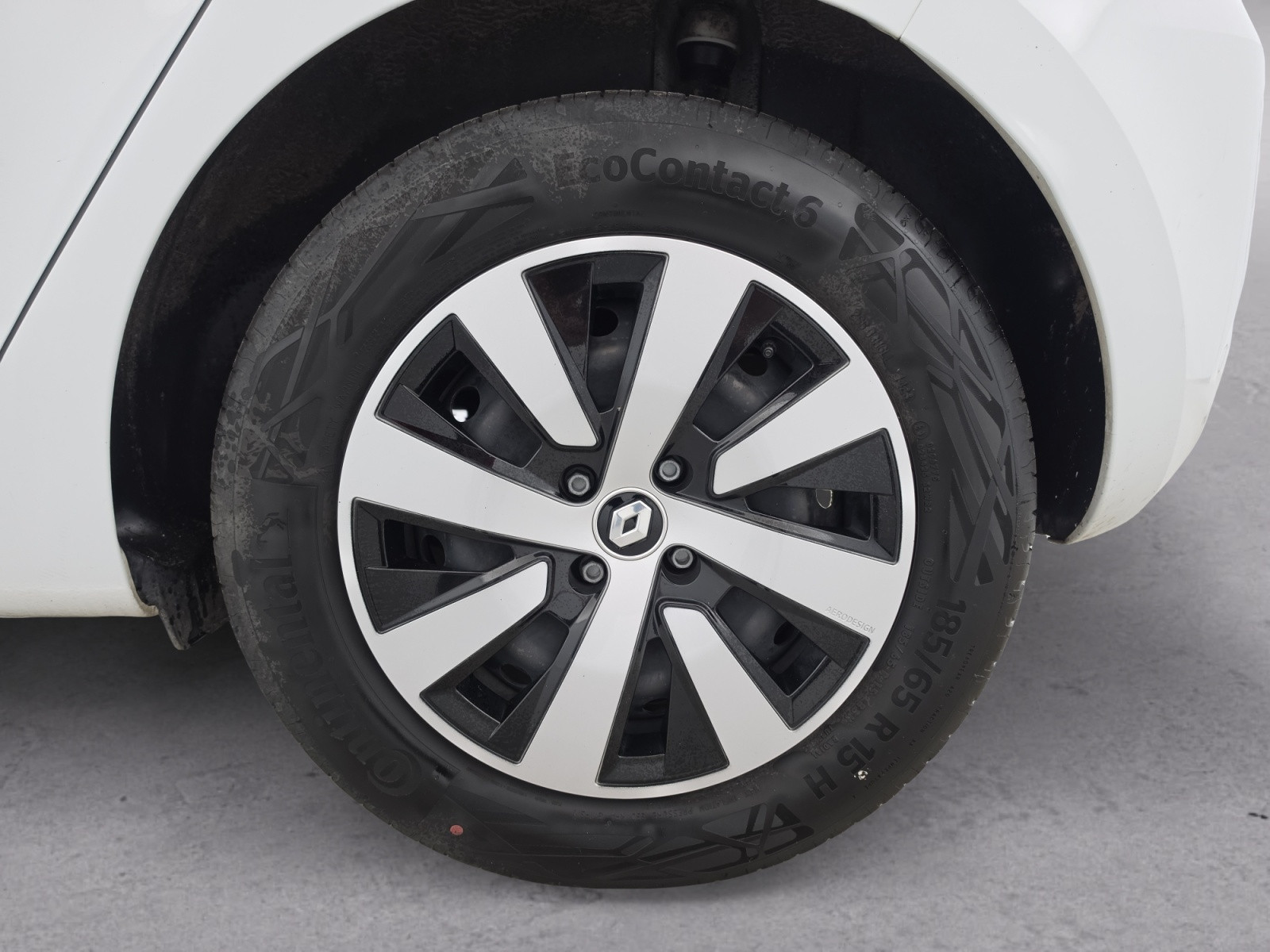 Vente en ligne Renault Clio 5 Clio TCe 90 au prix de 13 490 €