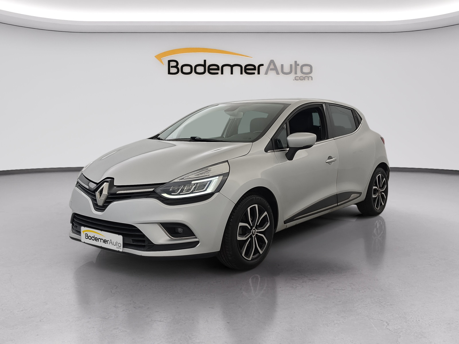 Renault Clio 4 Clio TCe 90 occasion de 2019 en vente à Vannes