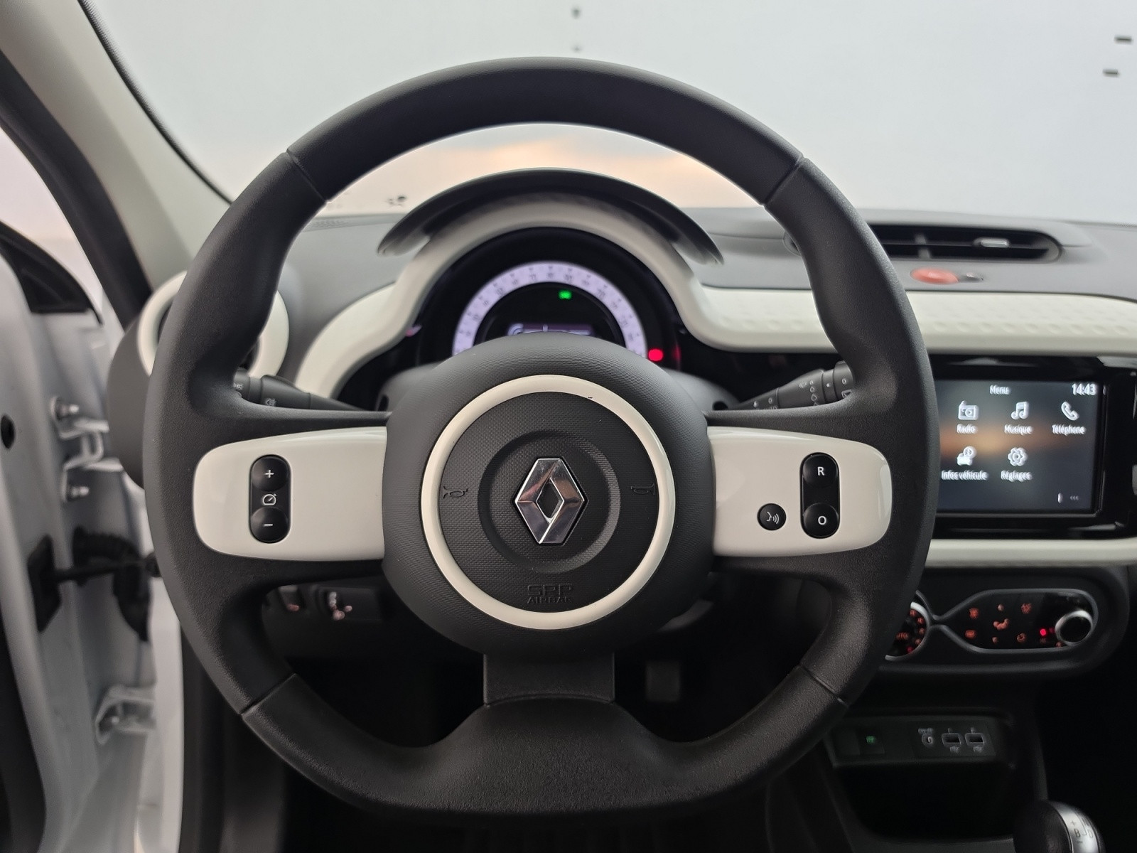 Vente en ligne Renault Twingo Electrique Twingo III E-Tech au prix de 13 290 €