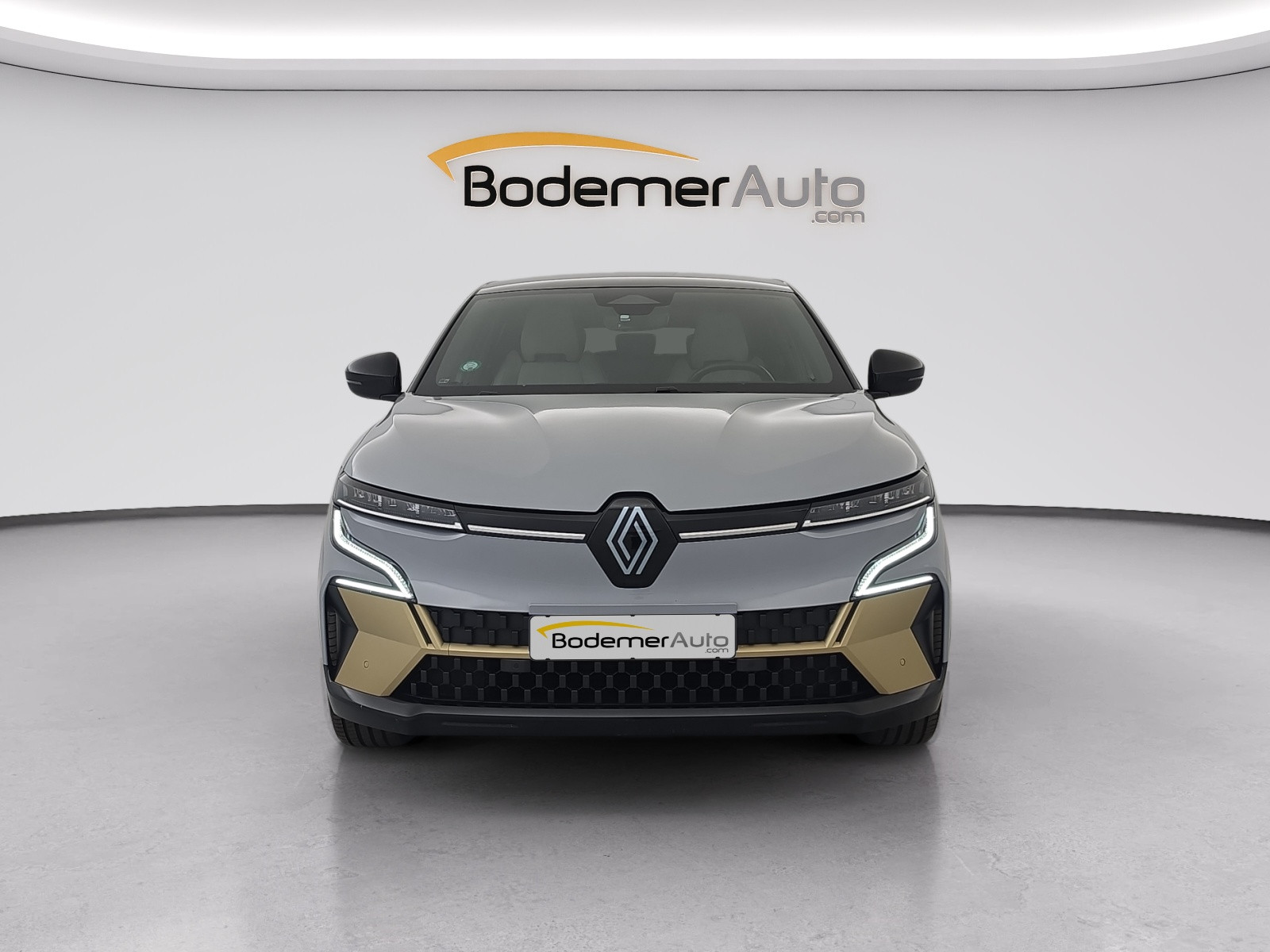 Vente en ligne Renault Megane E-Tech  EV60 220 ch super charge au prix de 26 990 €