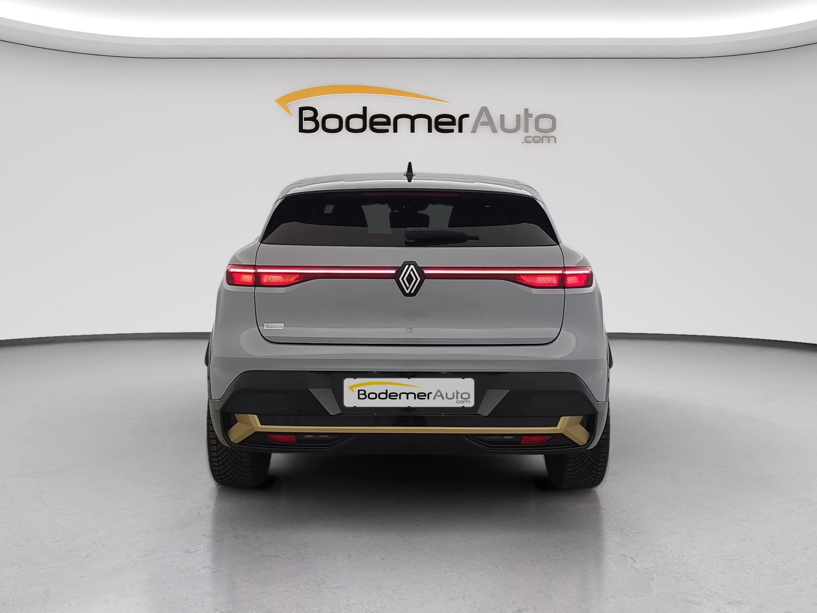 Vente en ligne Renault Megane E-Tech  EV60 220 ch super charge au prix de 26 990 €