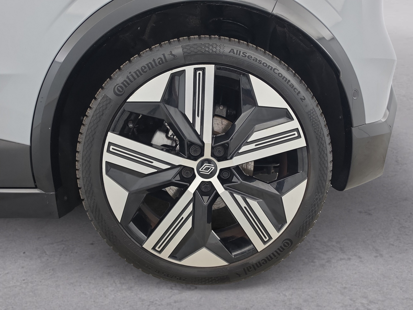 Vente en ligne Renault Megane E-Tech  EV60 220 ch super charge au prix de 26 990 €