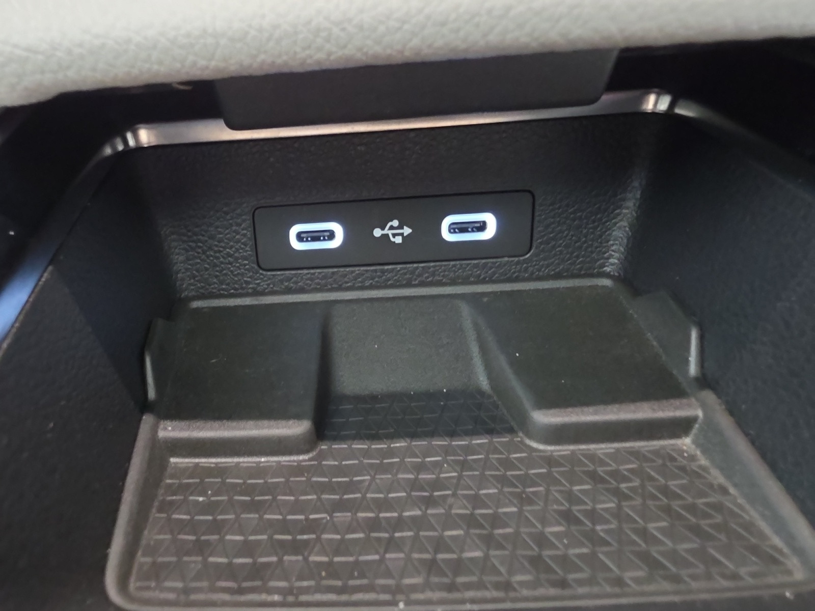 Vente en ligne Renault Megane E-Tech  EV60 220 ch super charge au prix de 26 990 €