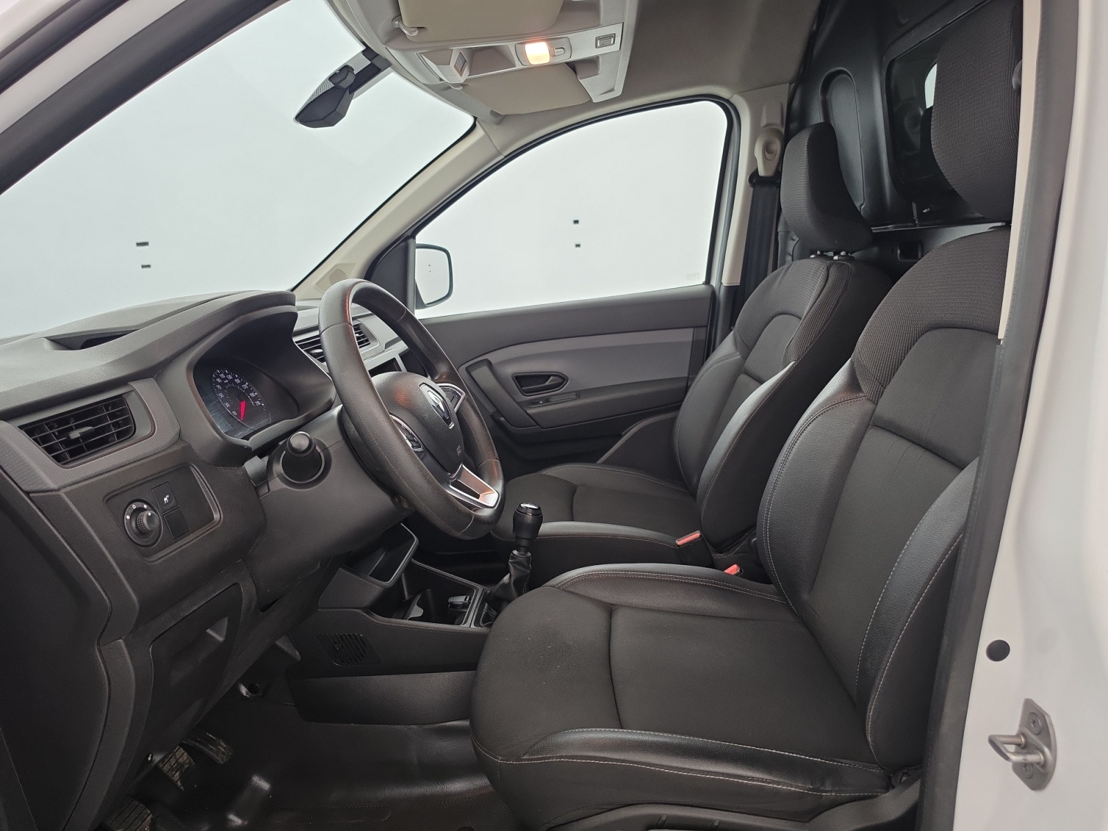 Vente en ligne Renault Express Van  BLUE DCI 95 - 22 au prix de 14 790 €