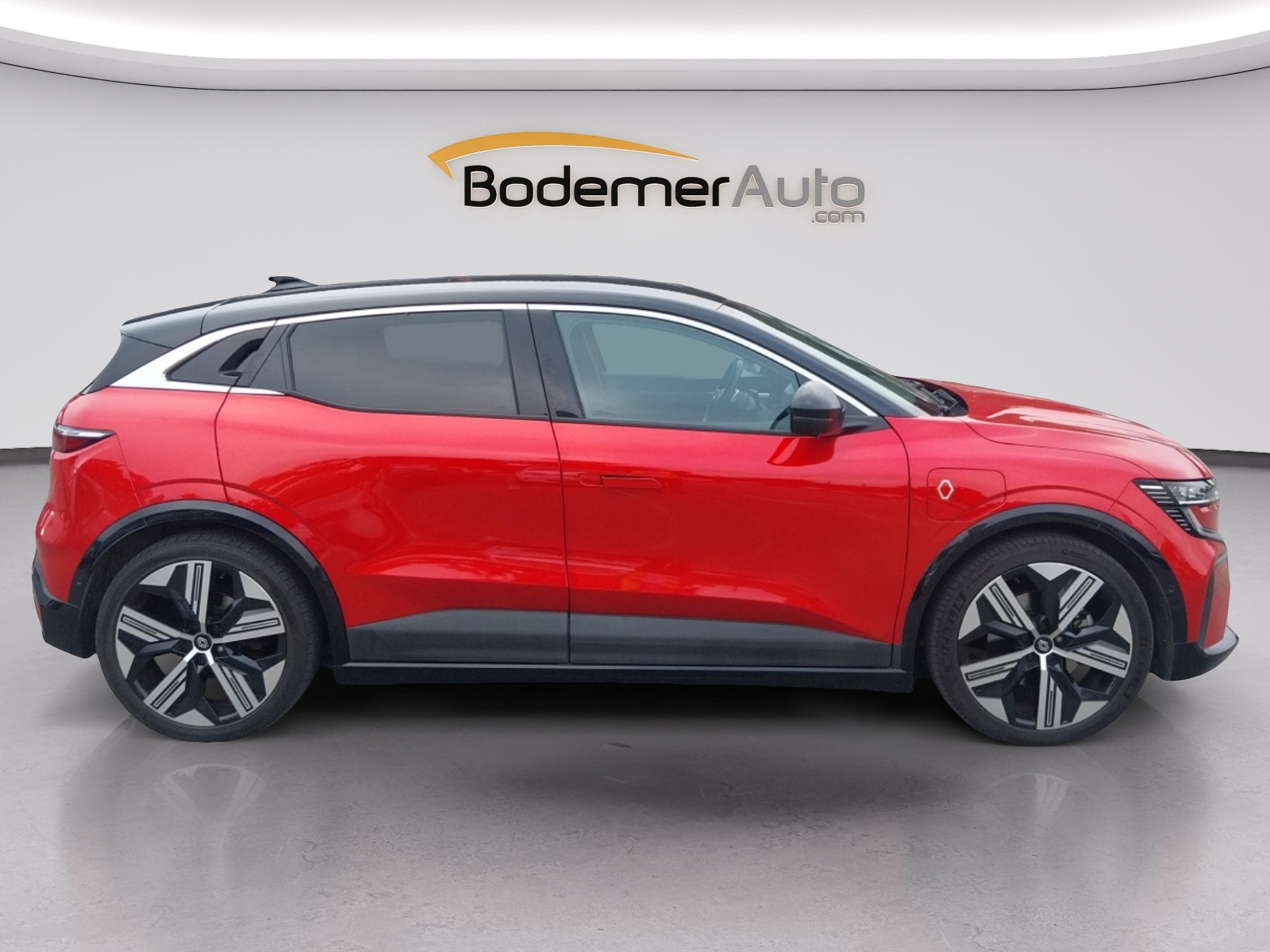 Vente en ligne Renault Megane E-Tech  EV60 220 ch super charge au prix de 25 990 €