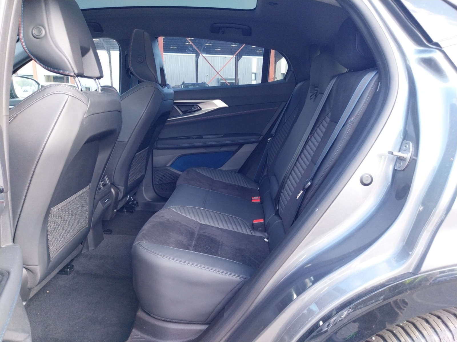 Vente en ligne Renault Rafale  E-Tech full hybrid 200 ch au prix de 40 290 €