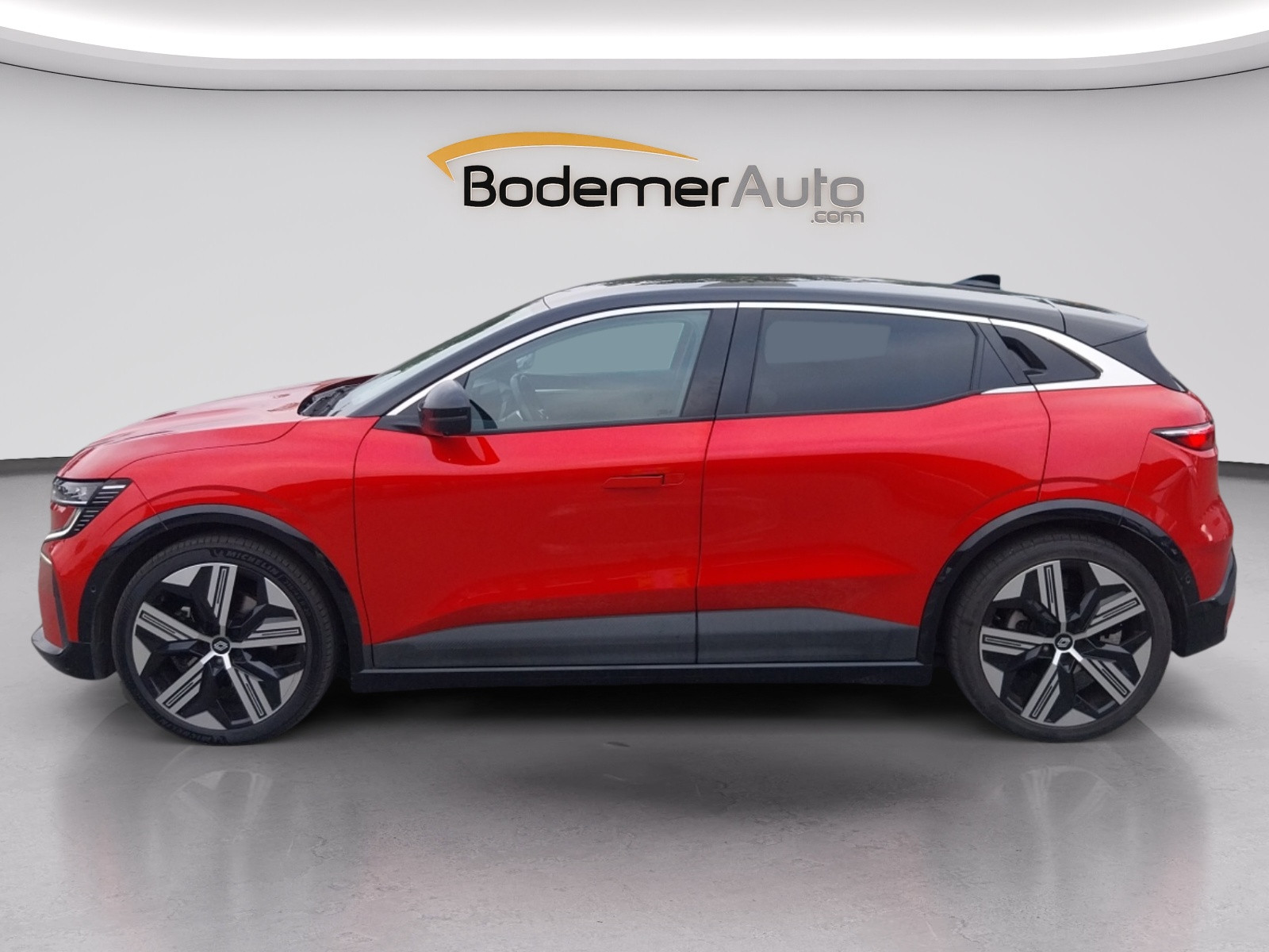 Vente en ligne Renault Megane E-Tech  EV60 220 ch super charge au prix de 24 650 €