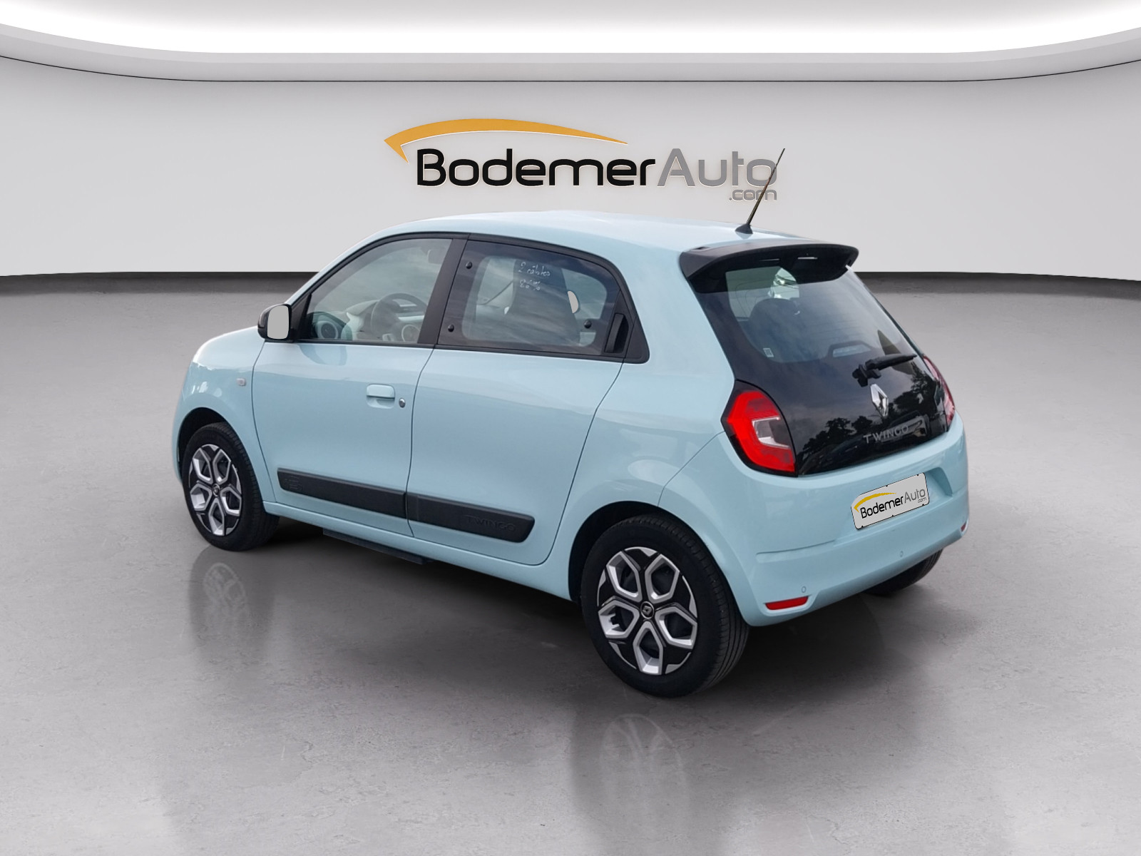Vente en ligne Renault Twingo Electrique Twingo III E-Tech au prix de 13 490 €
