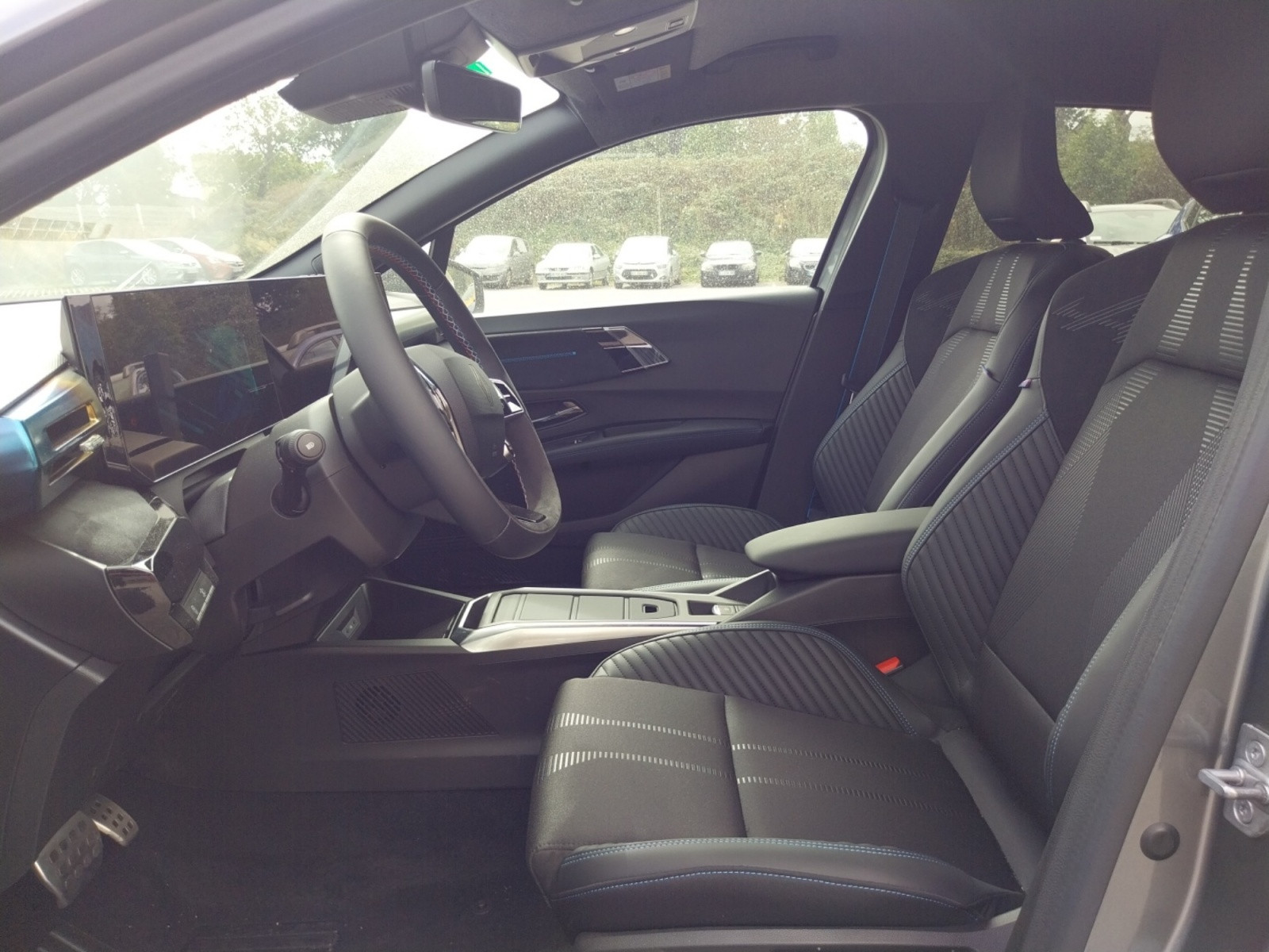 Vente en ligne Renault Clio 6 Clio E-Tech full hybrid 160 ch au prix de 27 990 €