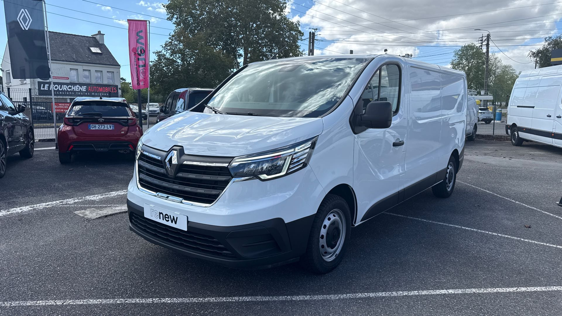 Renault Trafic 3 Fourgon TRAFIC FGN L2H1 3000 KG BLUE DCI 130 occasion de 2023 en vente à Vannes