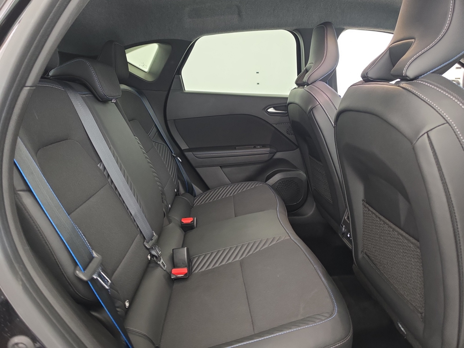 Vente en ligne Renault Captur  E-Tech full hybrid 145 ch au prix de 25 990 €