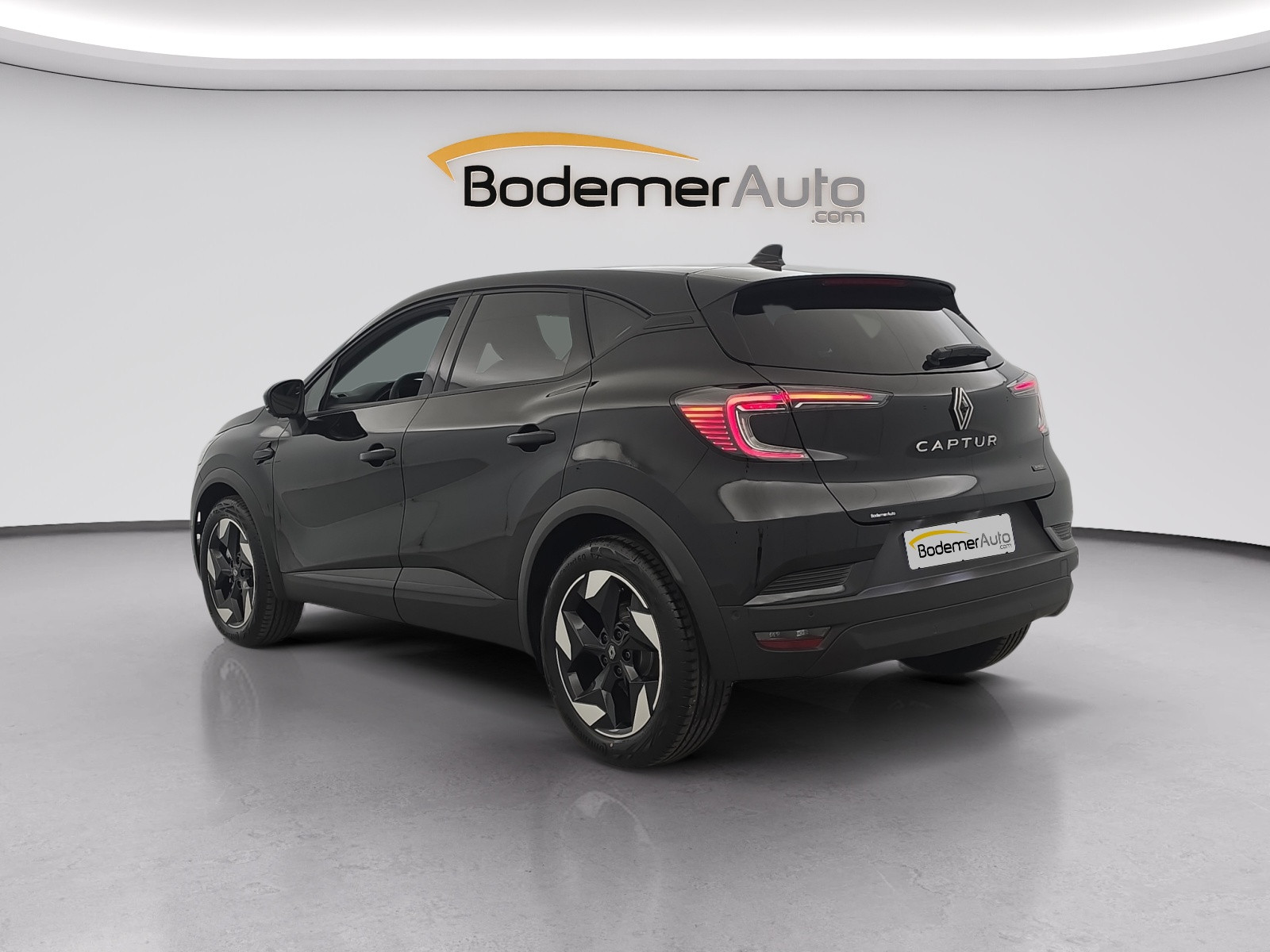 Vente en ligne Renault Captur  E-Tech full hybrid 160 ch au prix de 27 990 €