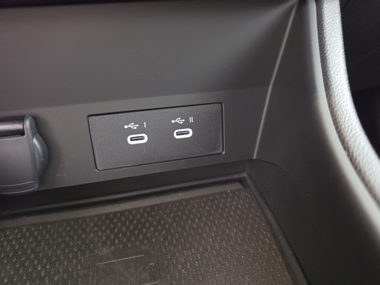 Vente en ligne Renault Captur  E-Tech full hybrid 160 ch au prix de 27 990 €