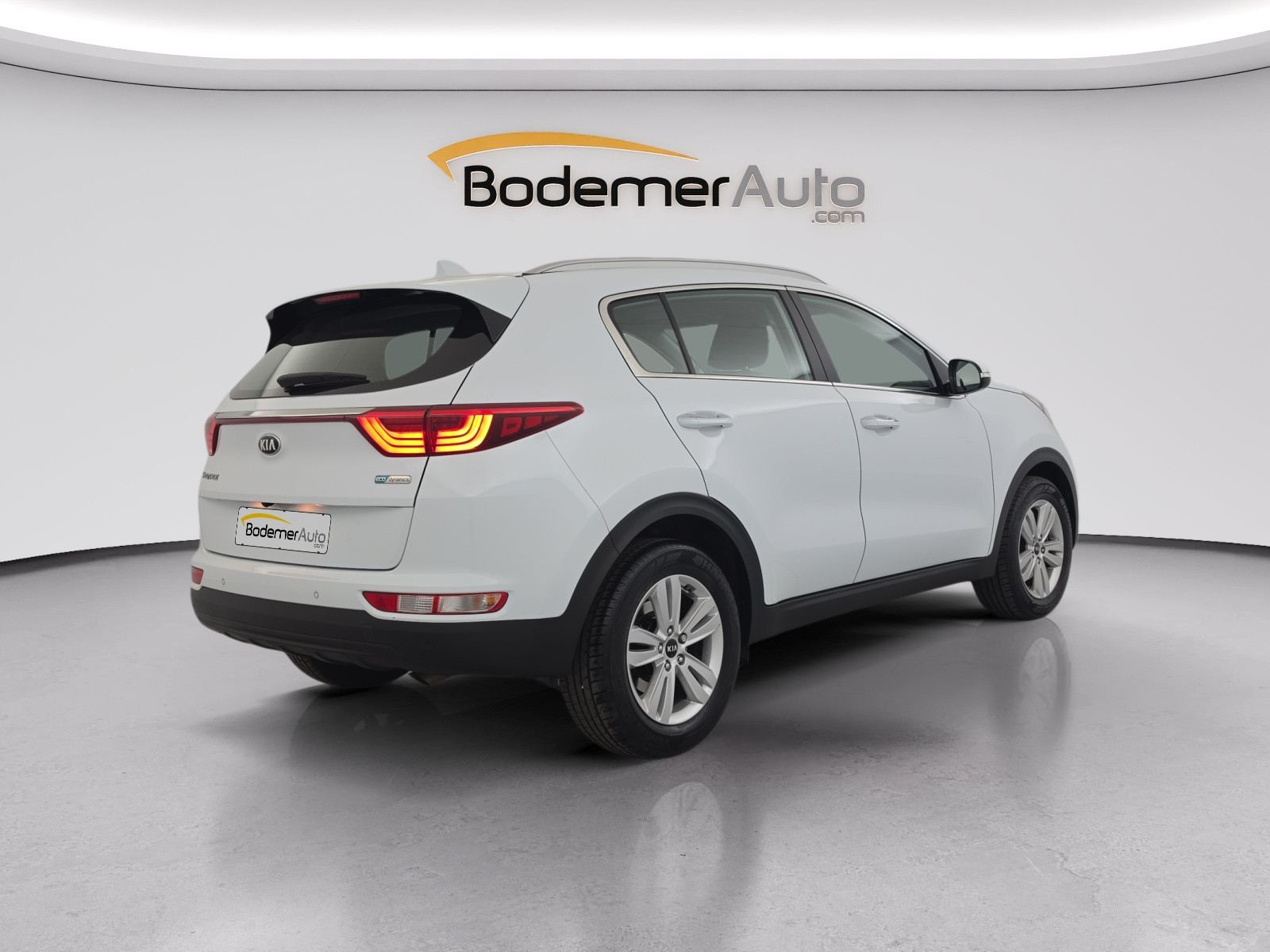 Vente en ligne Kia Sportage  1.7 CRDi 141 ISG 4x2 DCT7 au prix de 16 990 €