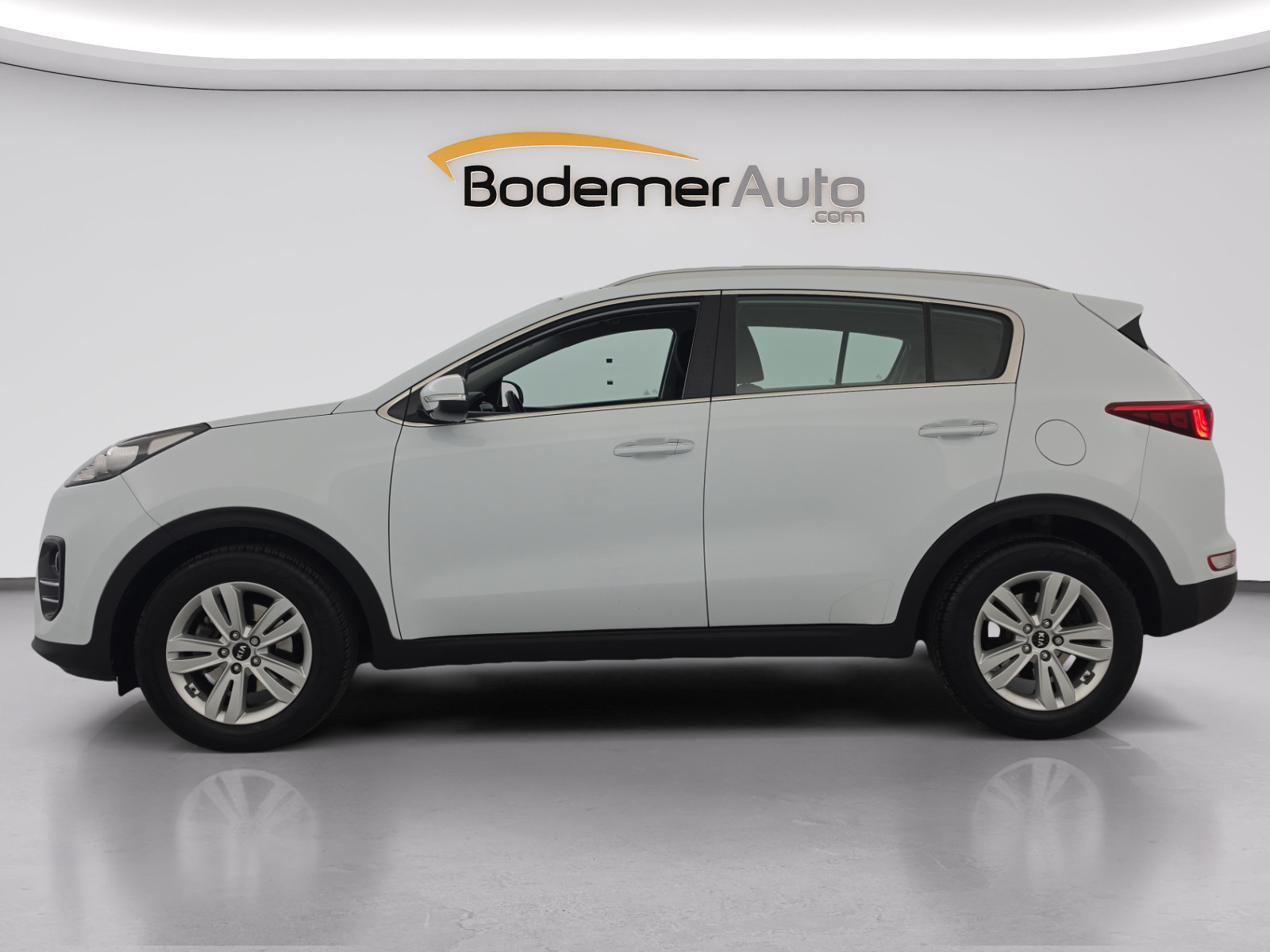 Vente en ligne Kia Sportage  1.7 CRDi 141 ISG 4x2 DCT7 au prix de 16 990 €