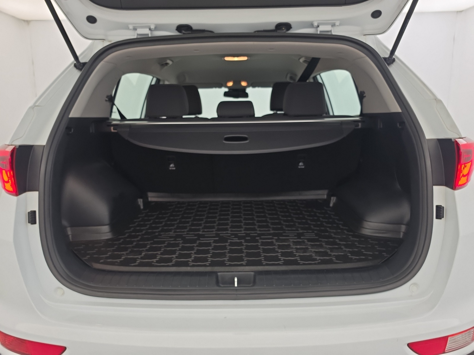 Vente en ligne Kia Sportage  1.7 CRDi 141 ISG 4x2 DCT7 au prix de 16 990 €