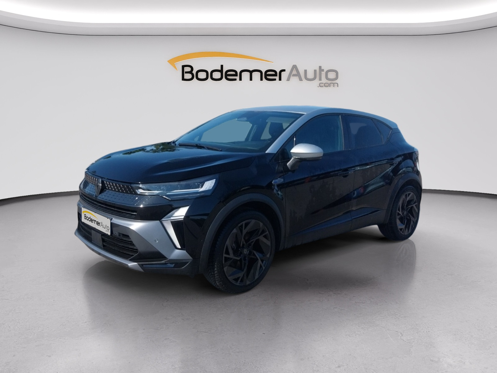 Renault Captur  E-Tech full hybrid 145 ch occasion de 2025 en vente à Vannes