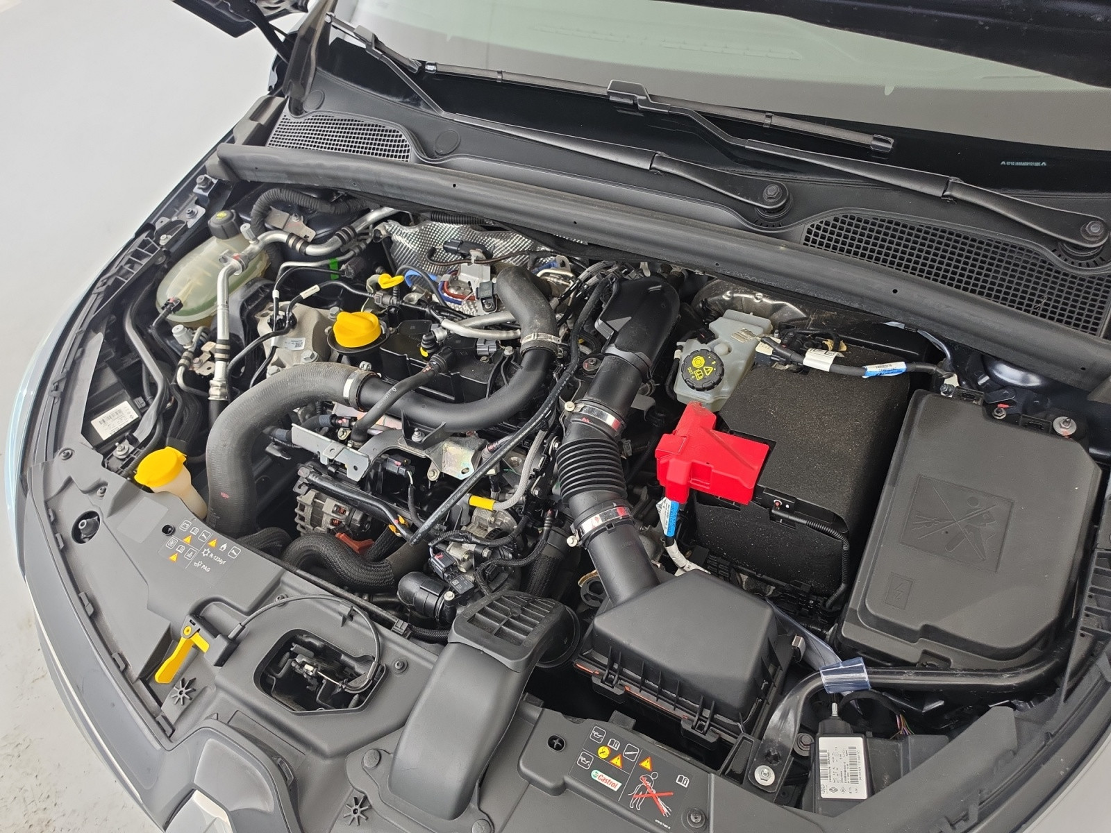 Vente en ligne Renault Clio 5 Clio TCe 90 - 21N au prix de 14 270 €