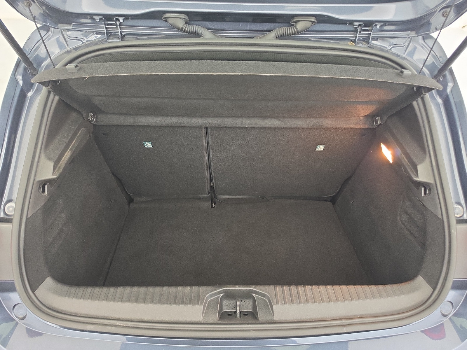 Vente en ligne Renault Clio 5 Clio TCe 90 - 21N au prix de 14 270 €