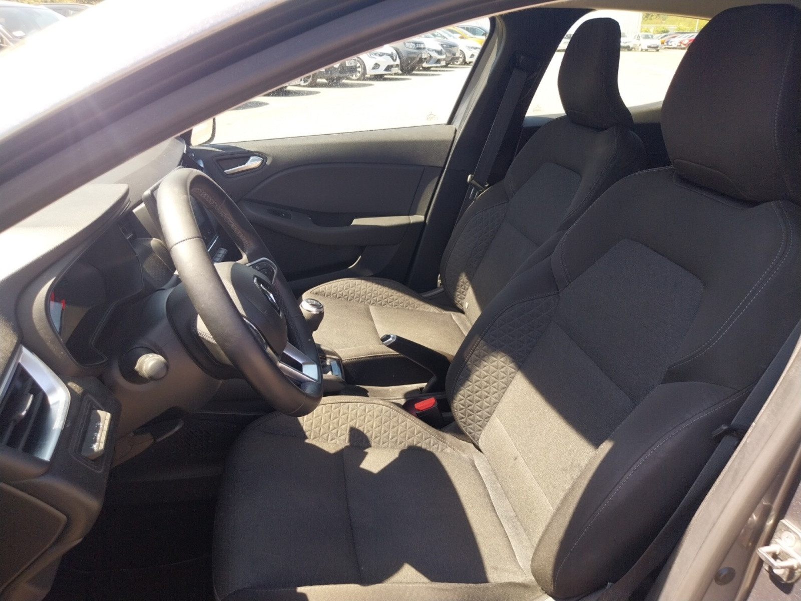 Vente en ligne Renault Clio 5 Clio TCe 90 au prix de 11 990 €