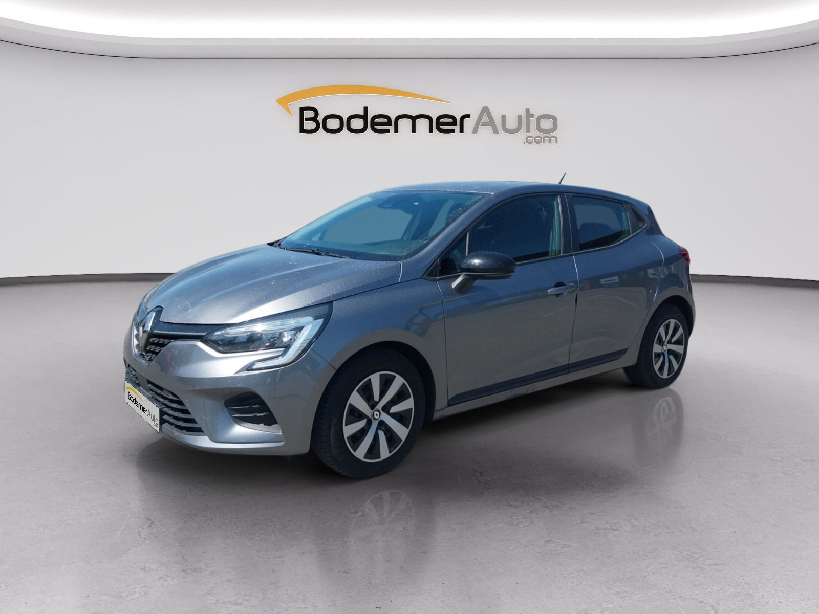 Renault Clio 5 Clio TCe 90 occasion de 2023 en vente à Vannes