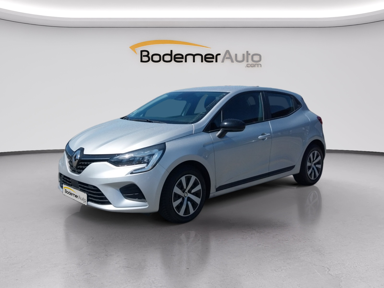 Renault Clio 5 Clio TCe 90 occasion de 2023 en vente à Vannes