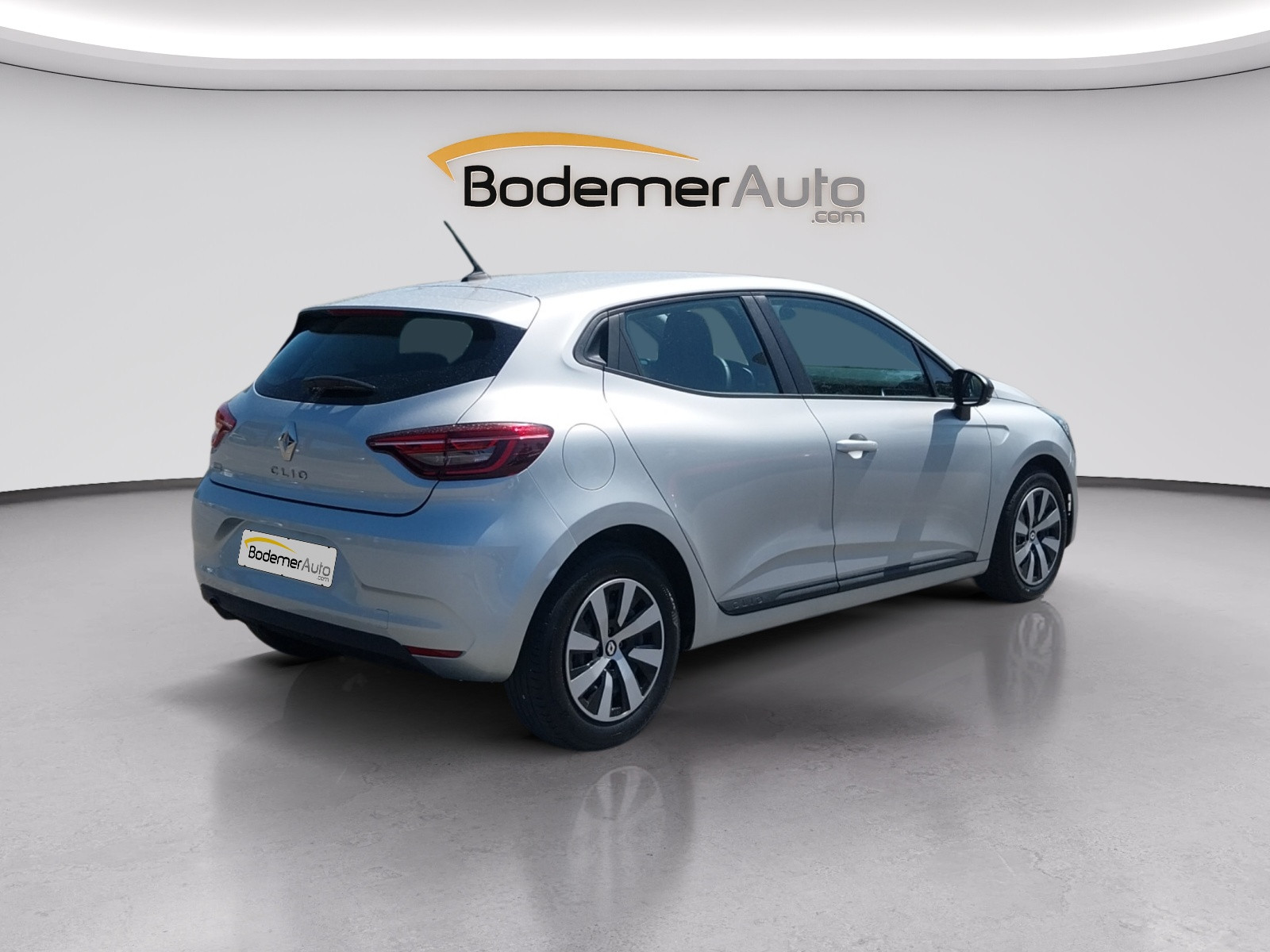 Vente en ligne Renault Clio 5 Clio TCe 90 au prix de 13 490 €