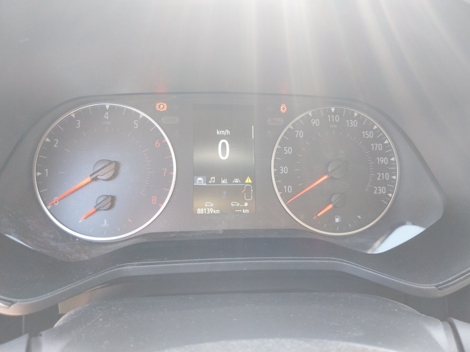 Vente en ligne Renault Clio 5 Clio TCe 90 au prix de 11 990 €
